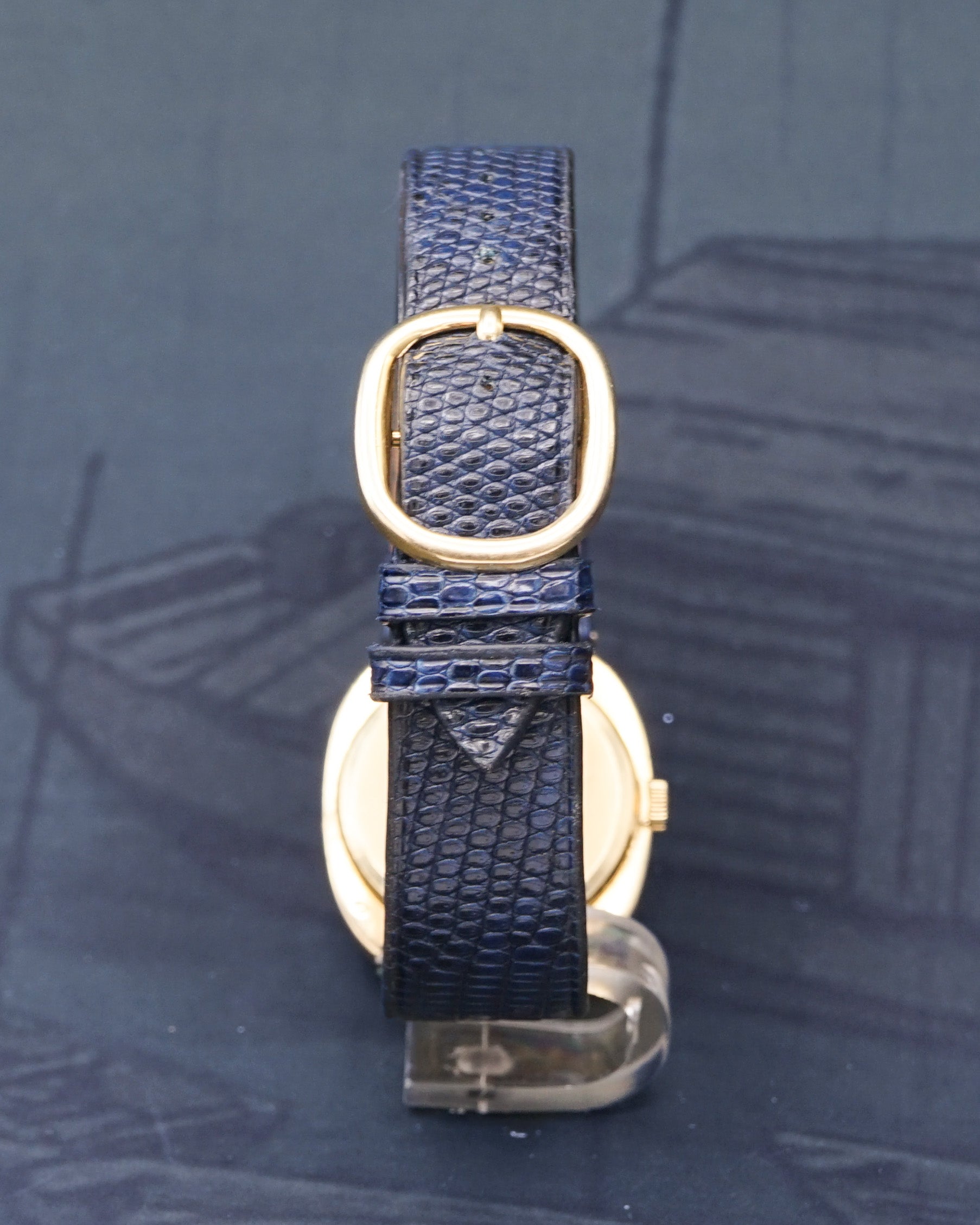 1982 Patek Philippe Golden Ellipse ref. 3848 with extract