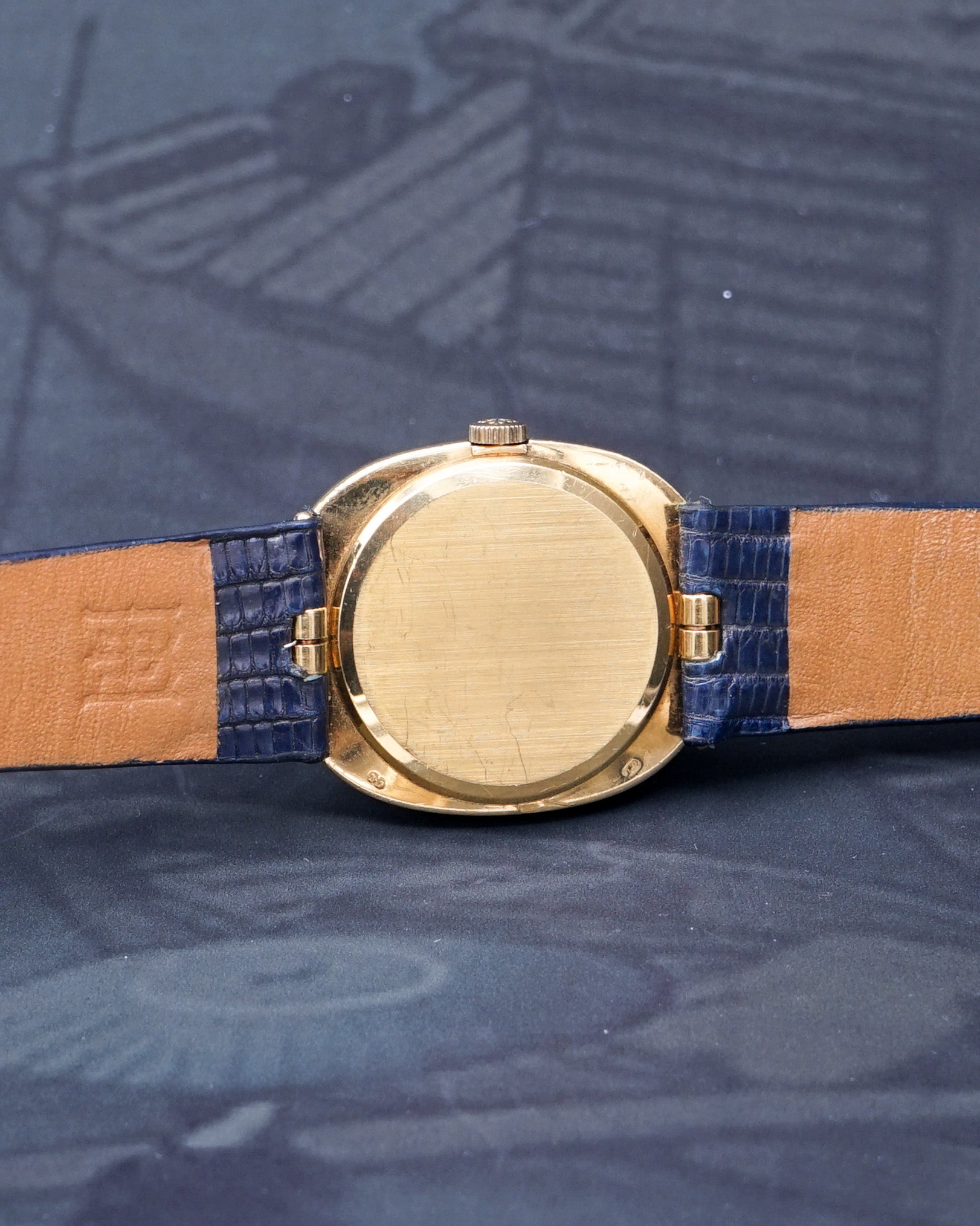 1982 Patek Philippe Golden Ellipse ref. 3848 with extract