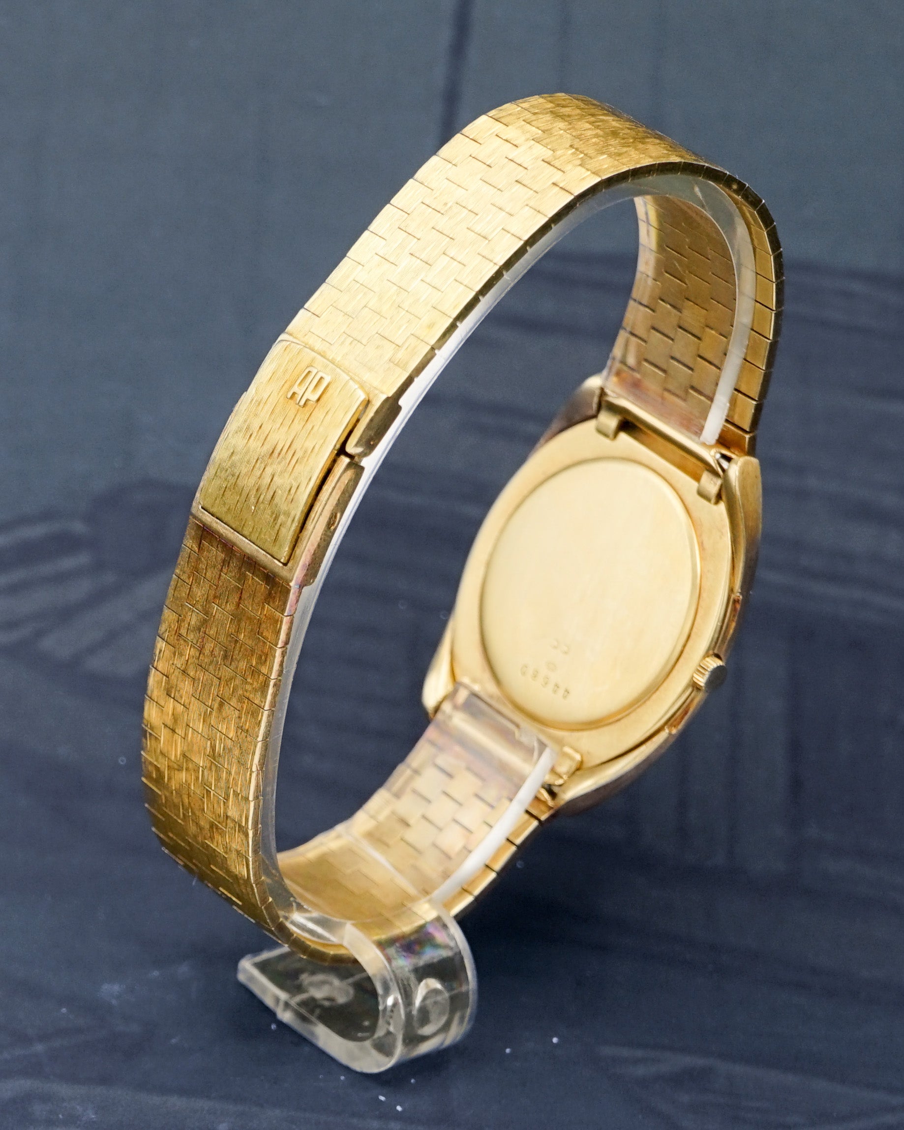 1970s Audemars Piguet in yellow gold with removable bracelet