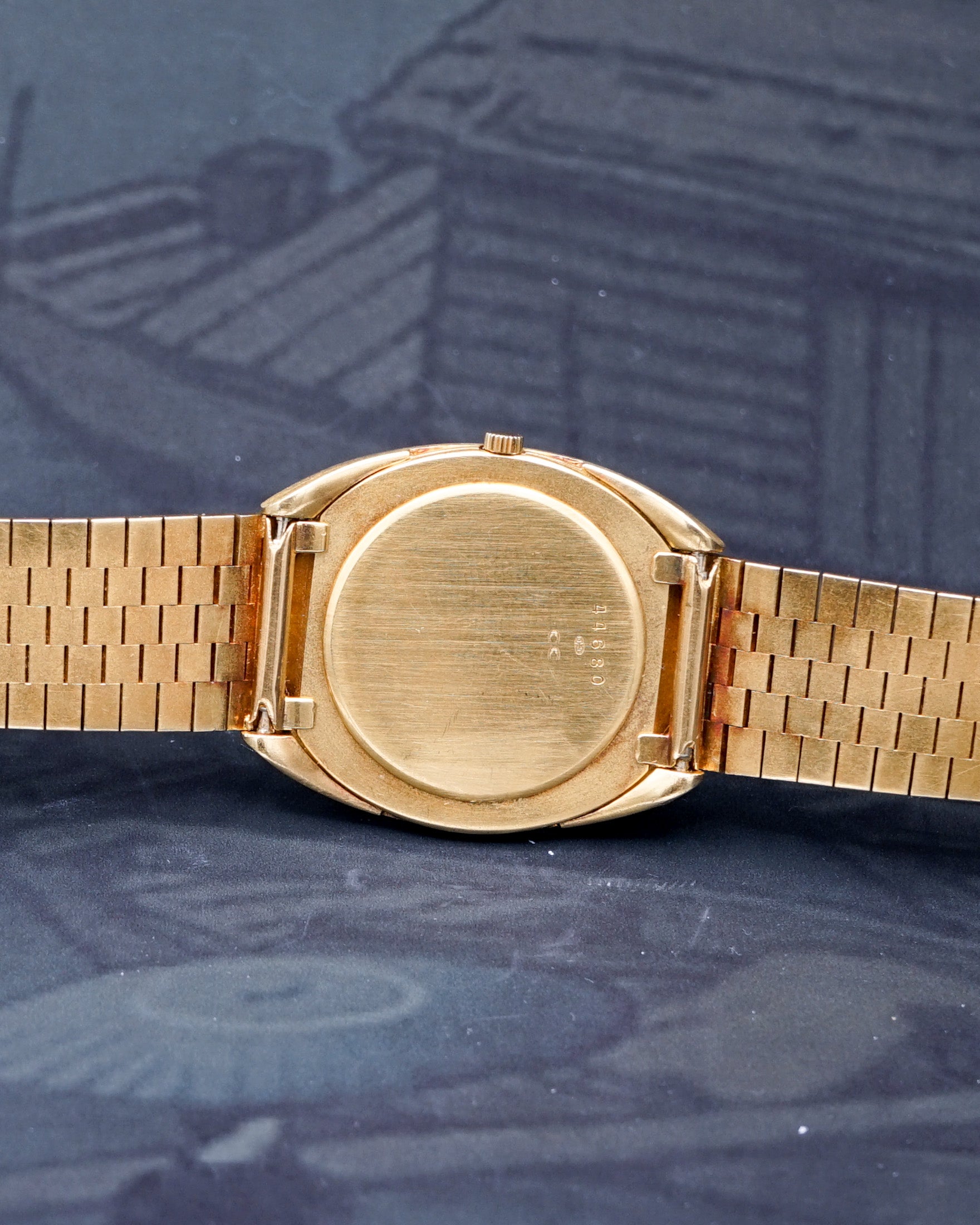 1970s Audemars Piguet in yellow gold with removable bracelet