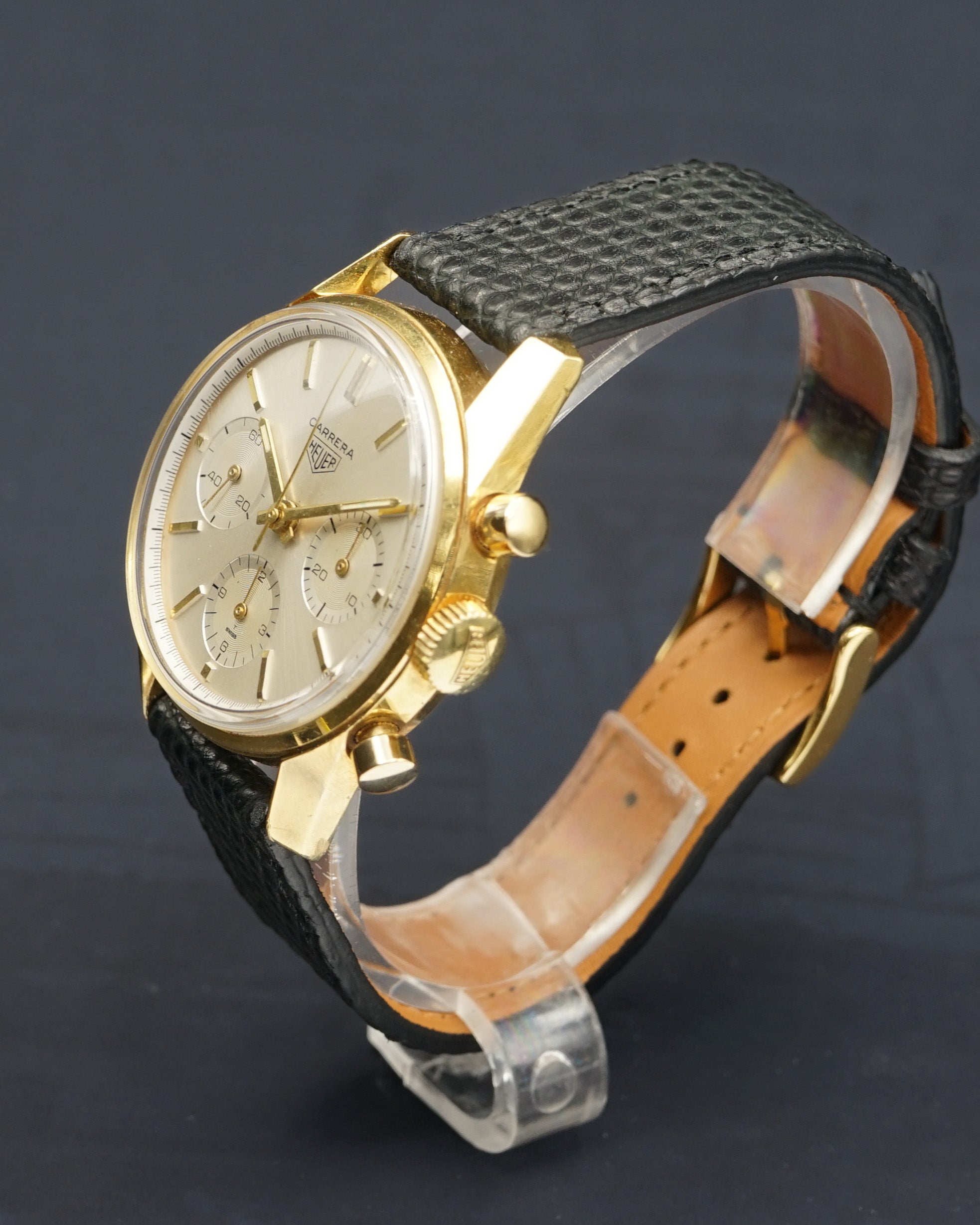 1960s Heuer Carrera 2456 in 18kt gold - 1st generation
