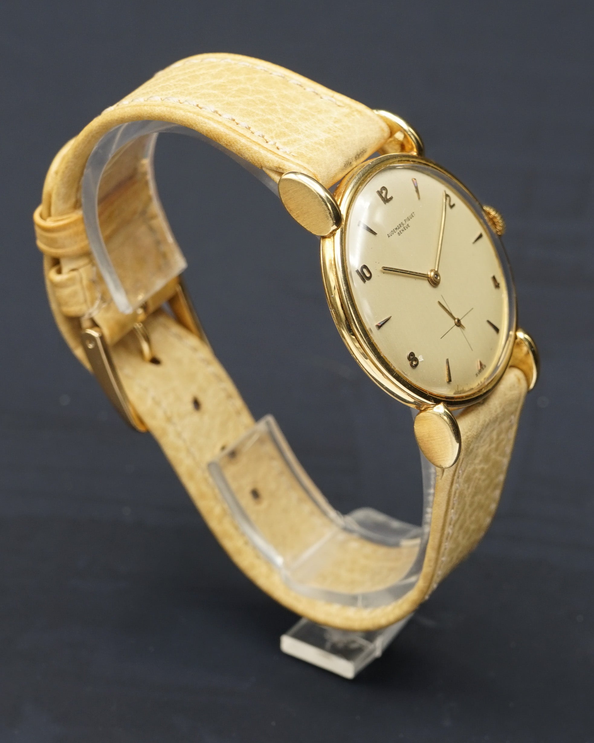 1950s Audemars Piguet ref. 5001 with oval lugs