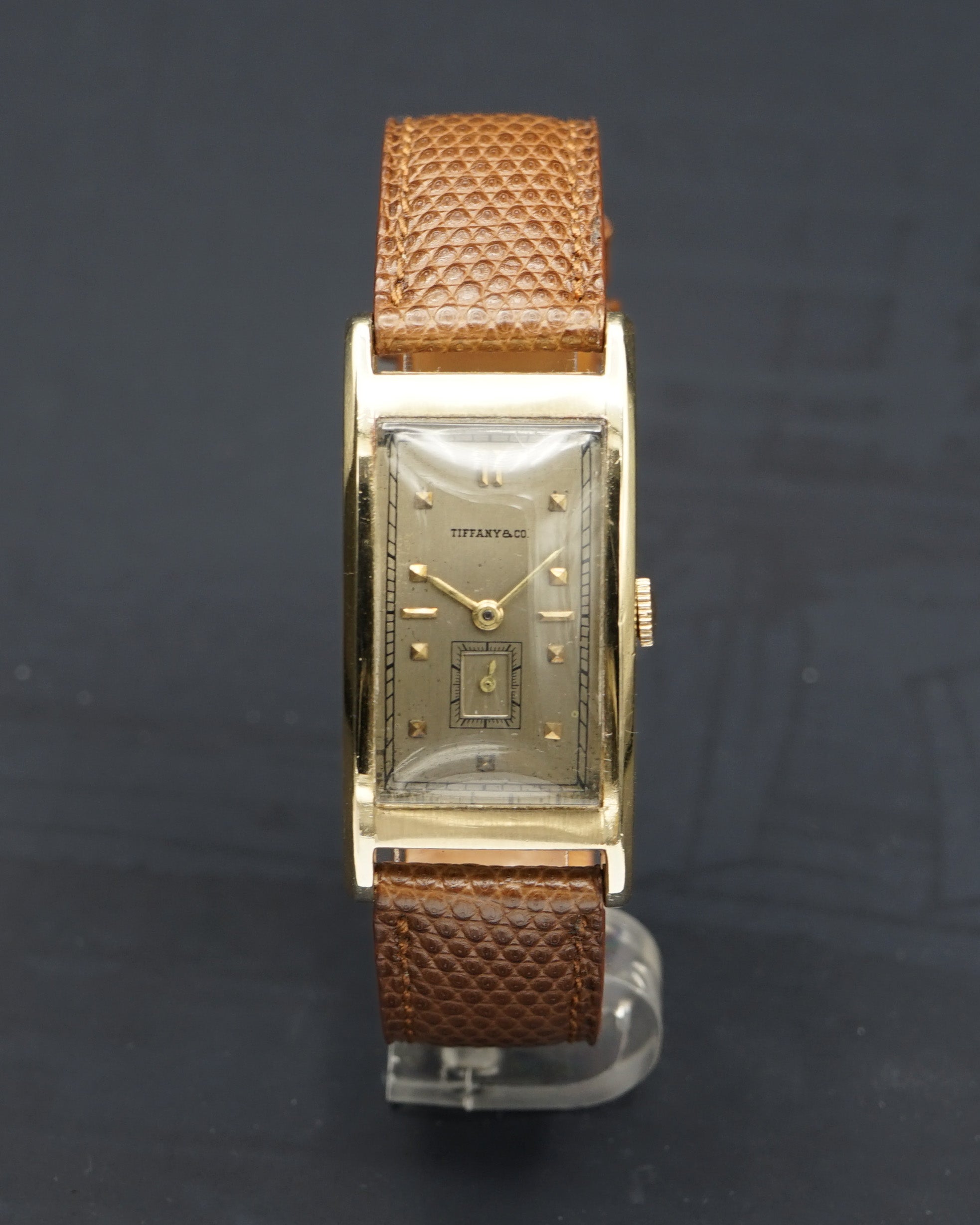 1930s Movado Tiffany curviplan in 14kt gold