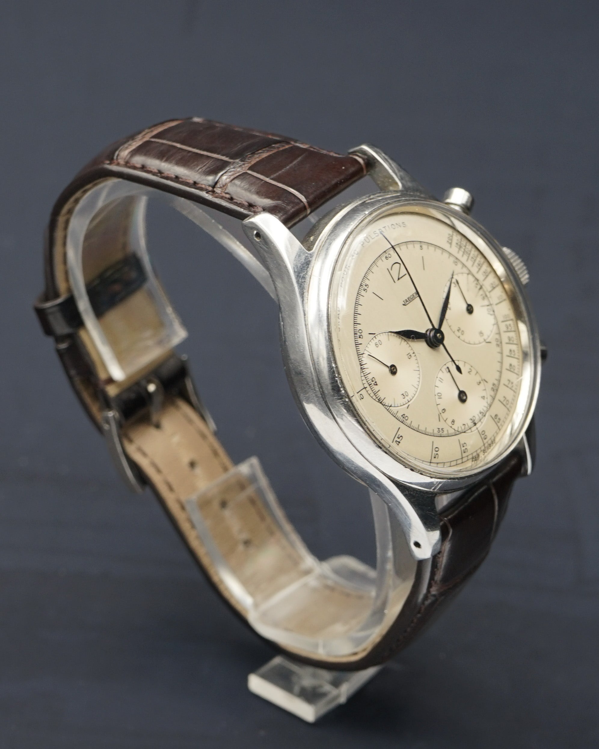 1950s Jaeger pulsometer oversized chronograph ref. 224105