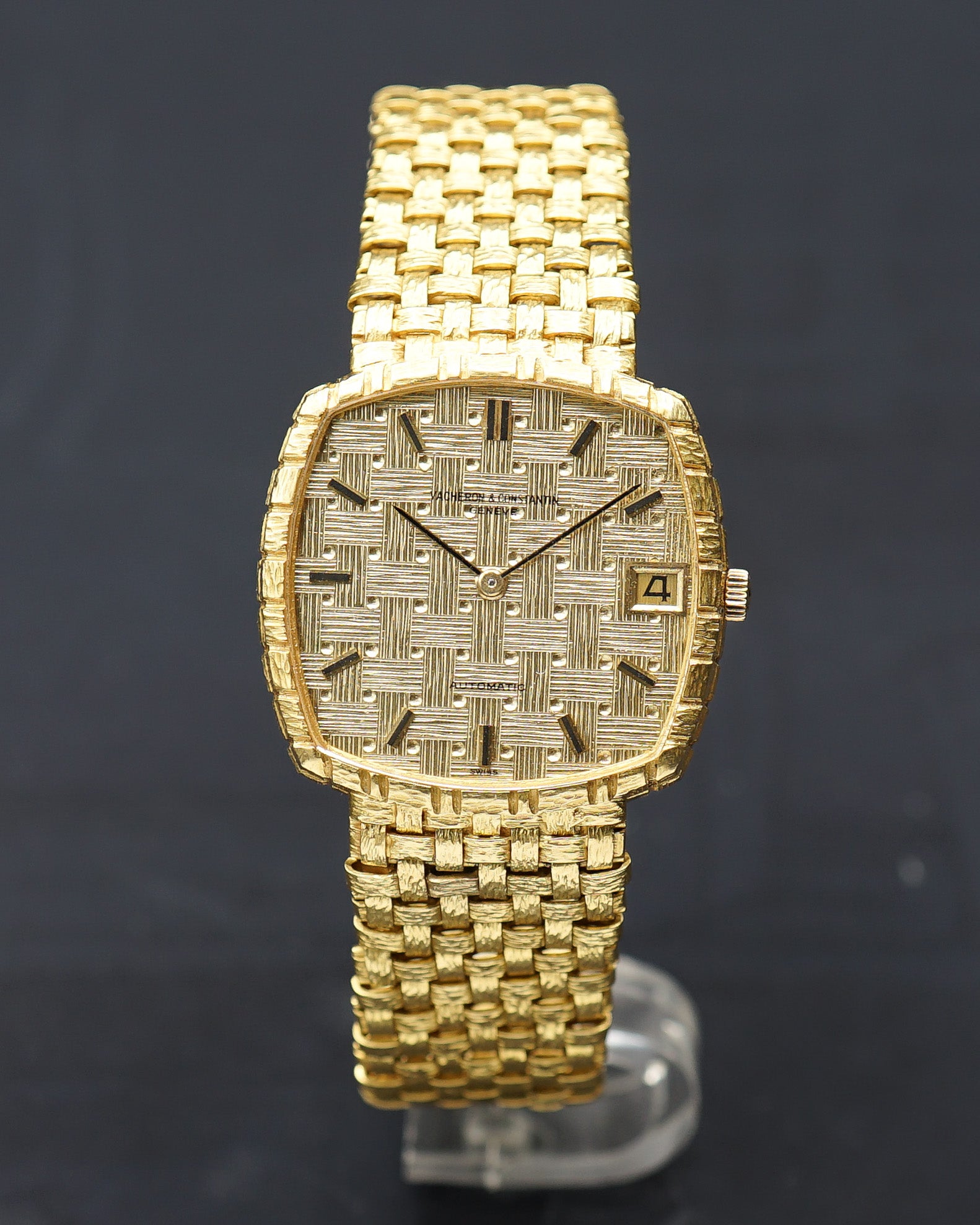 1970s Vacheron Constantin Les Historiques ref. 7391 in yellow gold