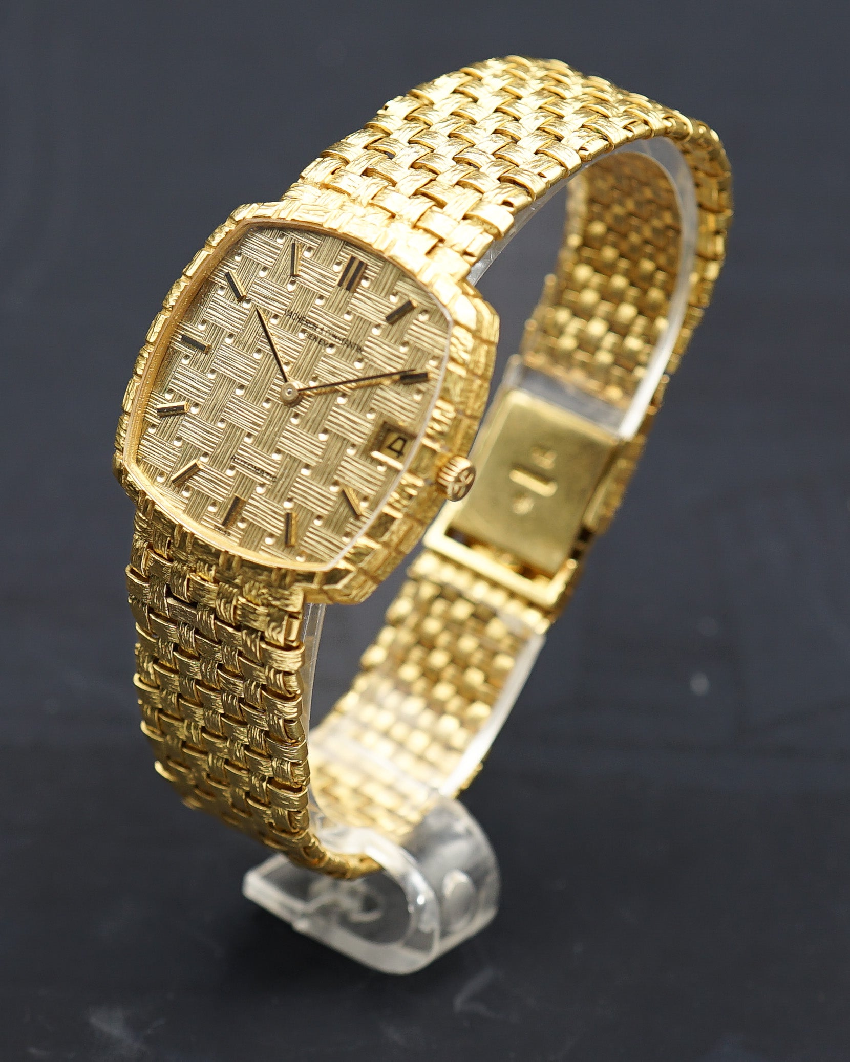 1970s Vacheron Constantin Les Historiques ref. 7391 in yellow gold