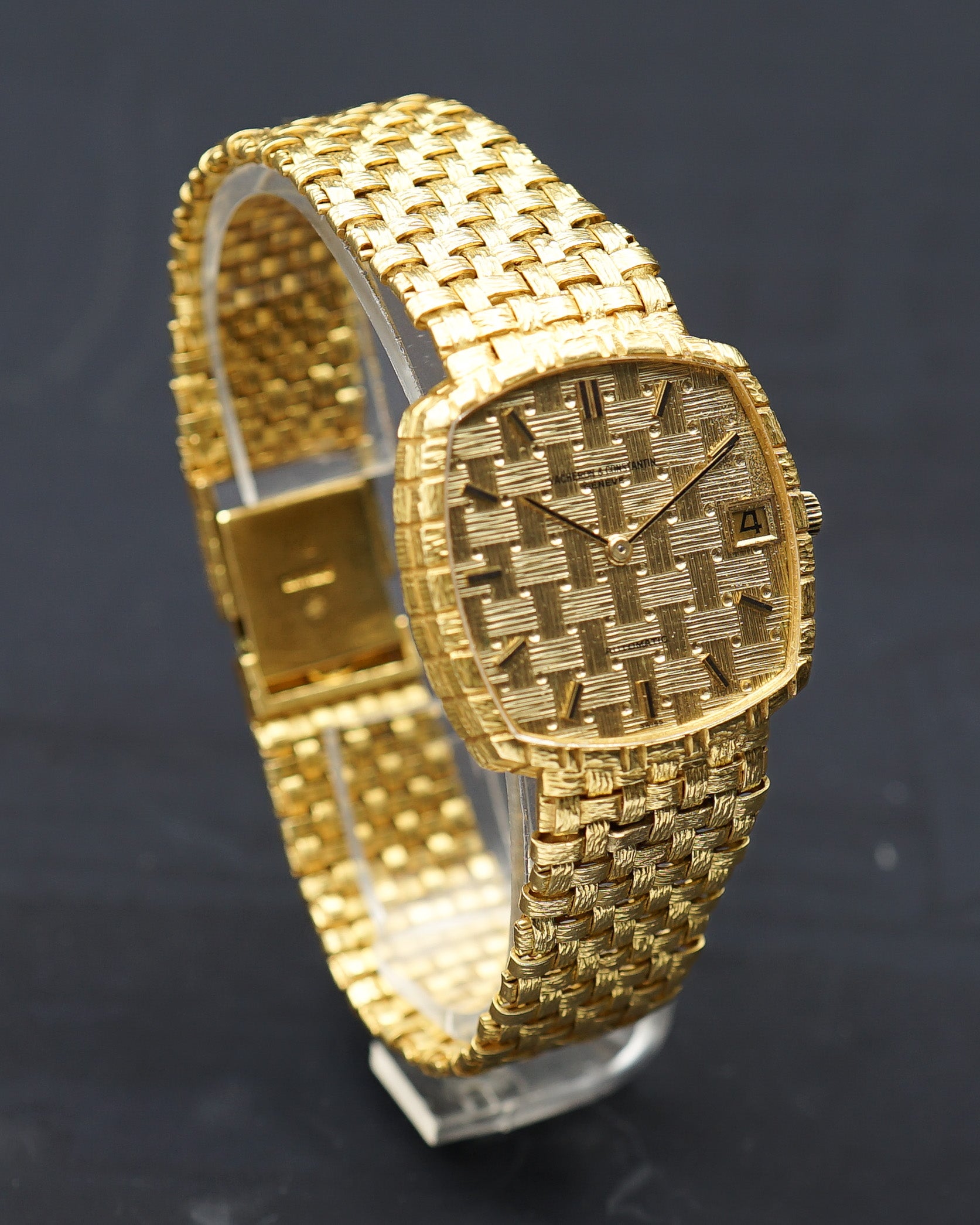 1970s Vacheron Constantin Les Historiques ref. 7391 in yellow gold