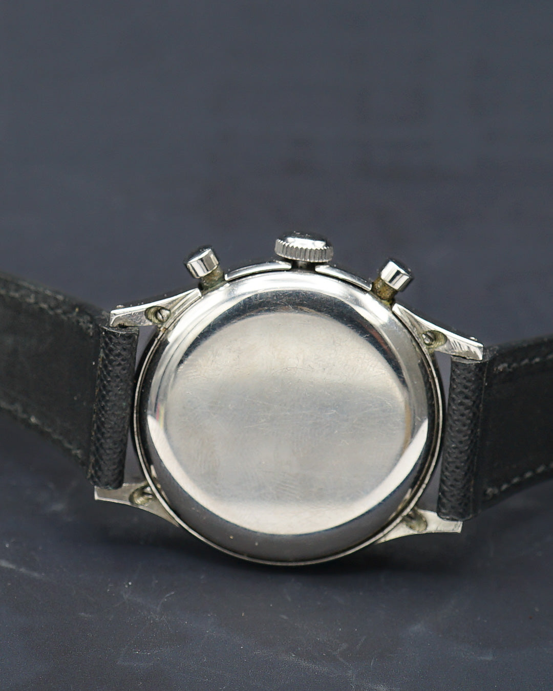 1940s Cyma oversized clamshell chronograph with Valjoux 22