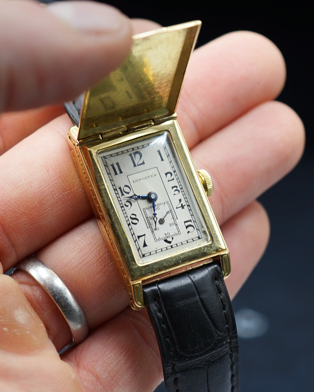 1929 Longines ultra rare Hunter style watch in 18kt yellow gold