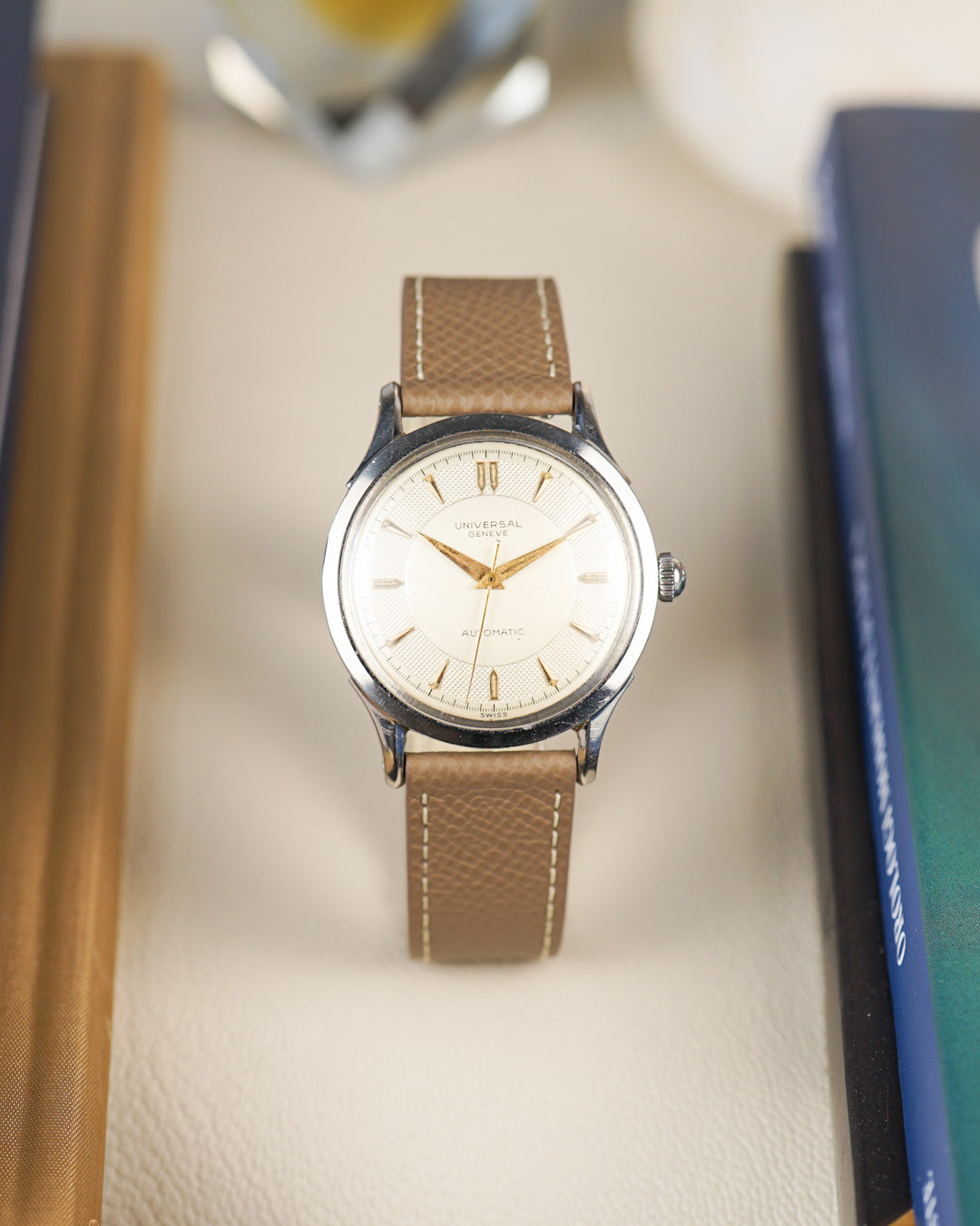 1950s Universal Geneve bumper with 138SS caliber Ref. 20207