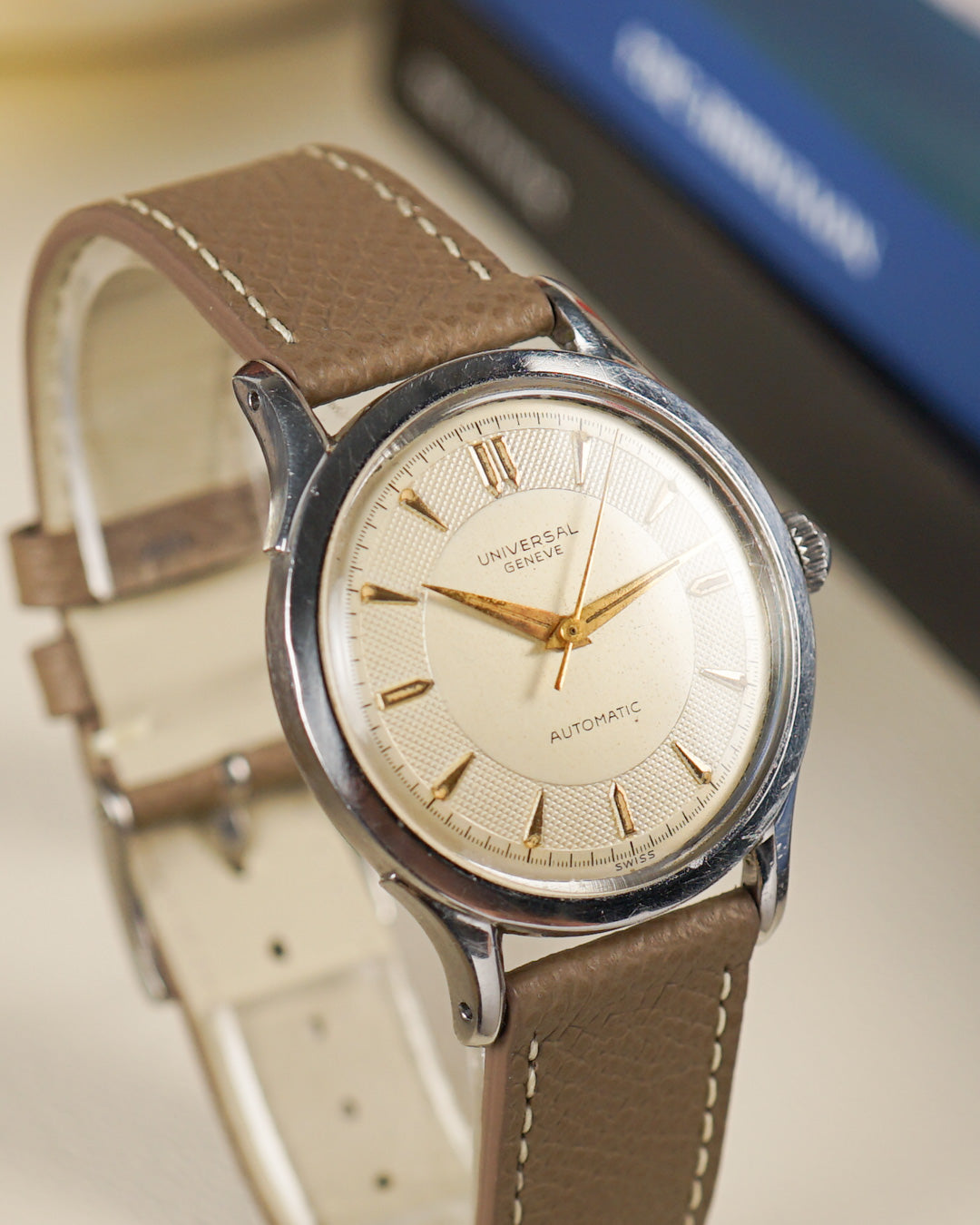 1950s Universal Geneve bumper with 138SS caliber Ref. 20207