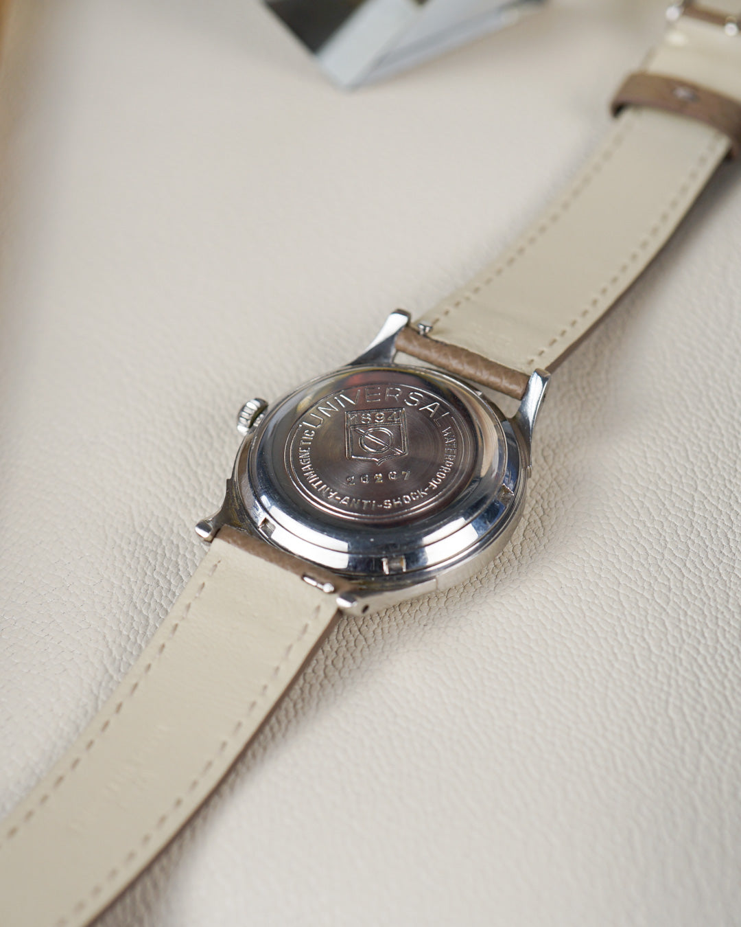 1950s Universal Geneve bumper with 138SS caliber Ref. 20207