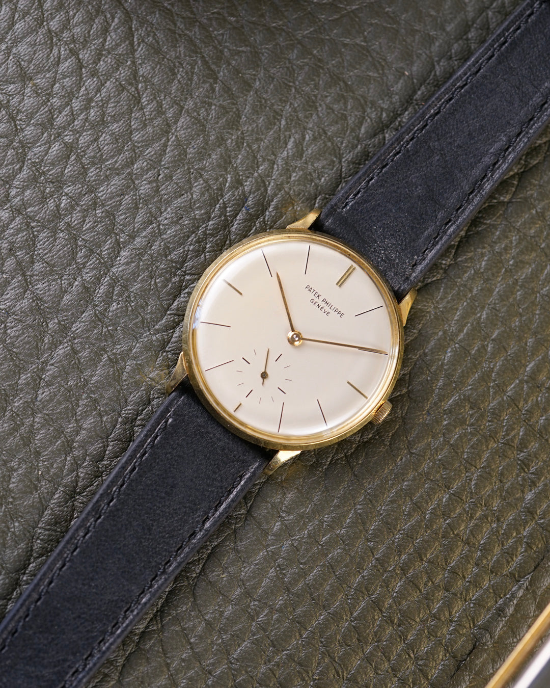 Patek Philippe Calatrava reference 3420 in yellow gold