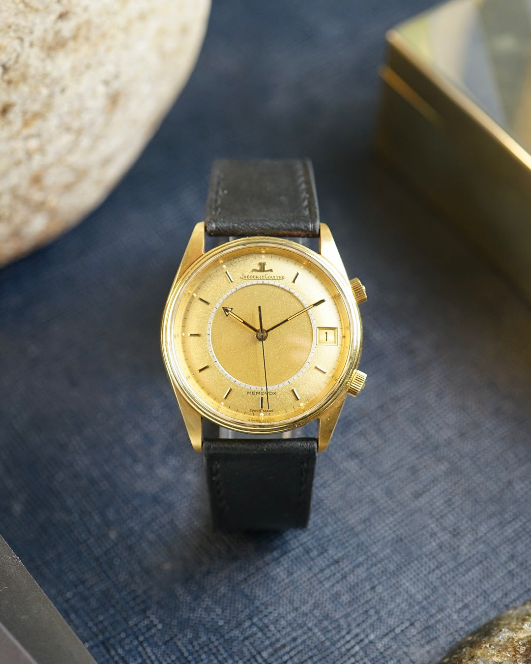 Jaeger-LeCoultre Memovox in 18kt gold