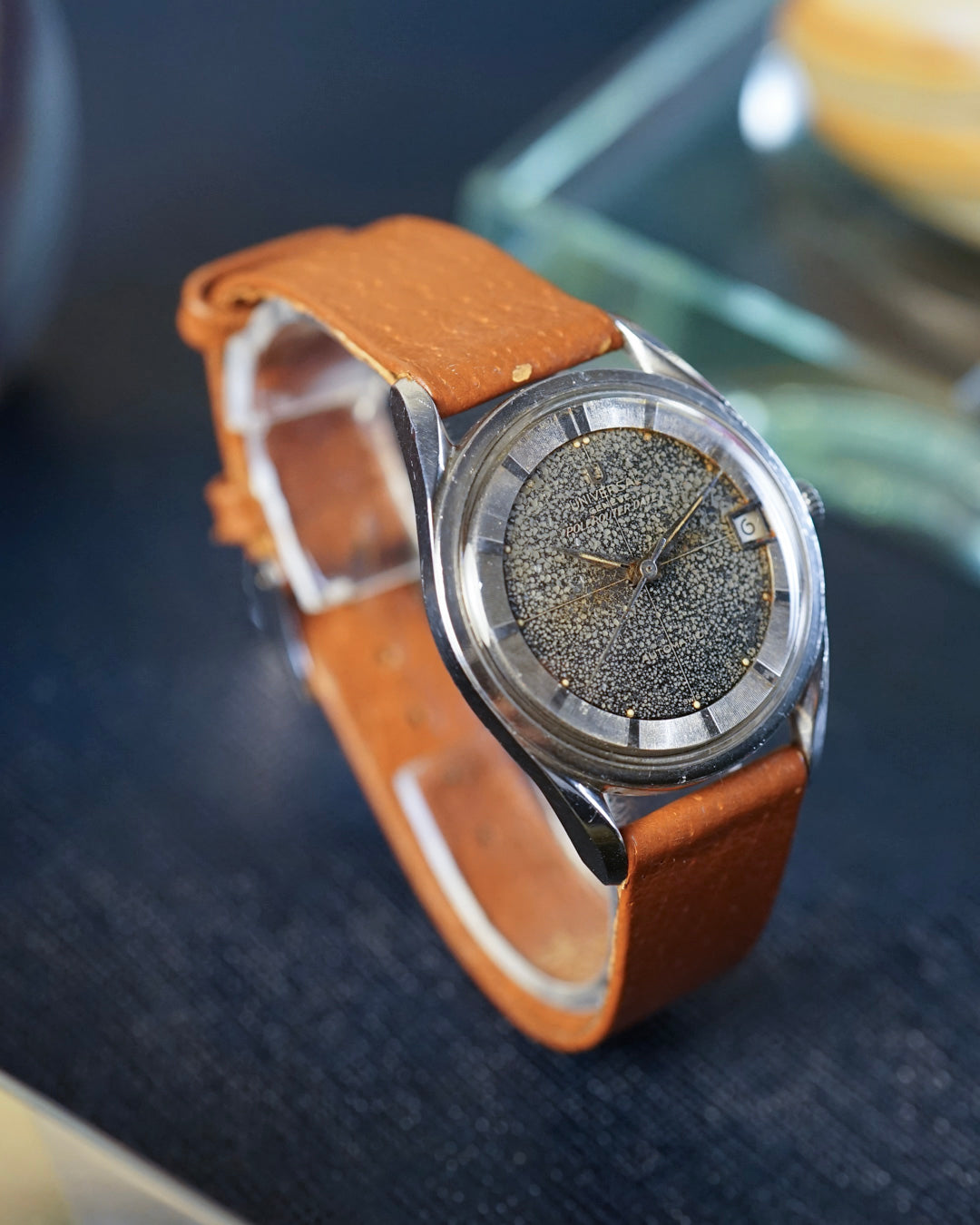 Universal Genève Polerouter Date "Stingray"