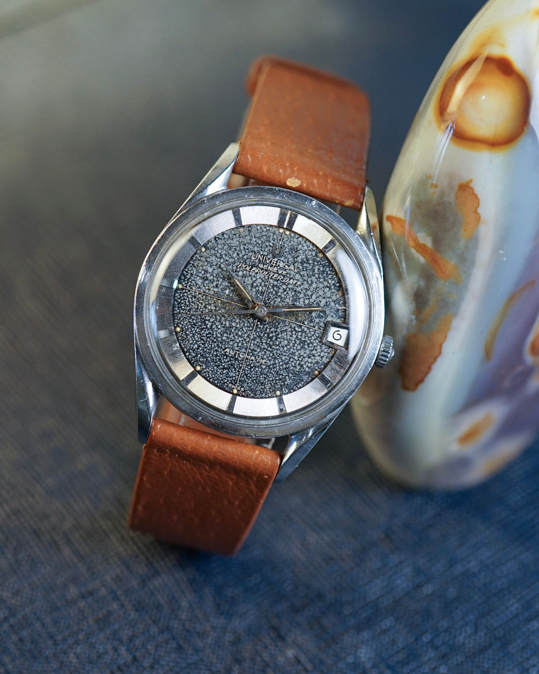 Universal Genève Polerouter Date "Stingray"