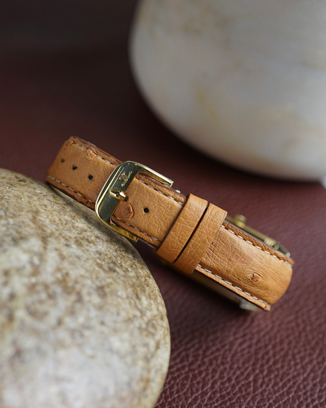 Jaeger-Lecoultre Reverso Classic in yellow gold