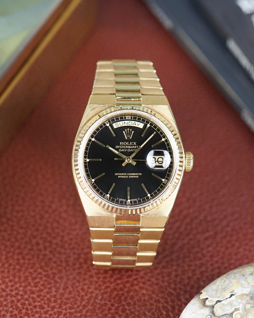 ROLEX OYSTERQUARTZ DAY-DATE RÉF. 19018