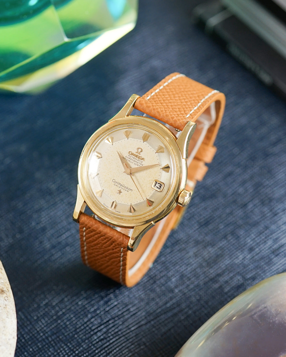 Omega Constellation Calendar De Luxe in yellow gold
