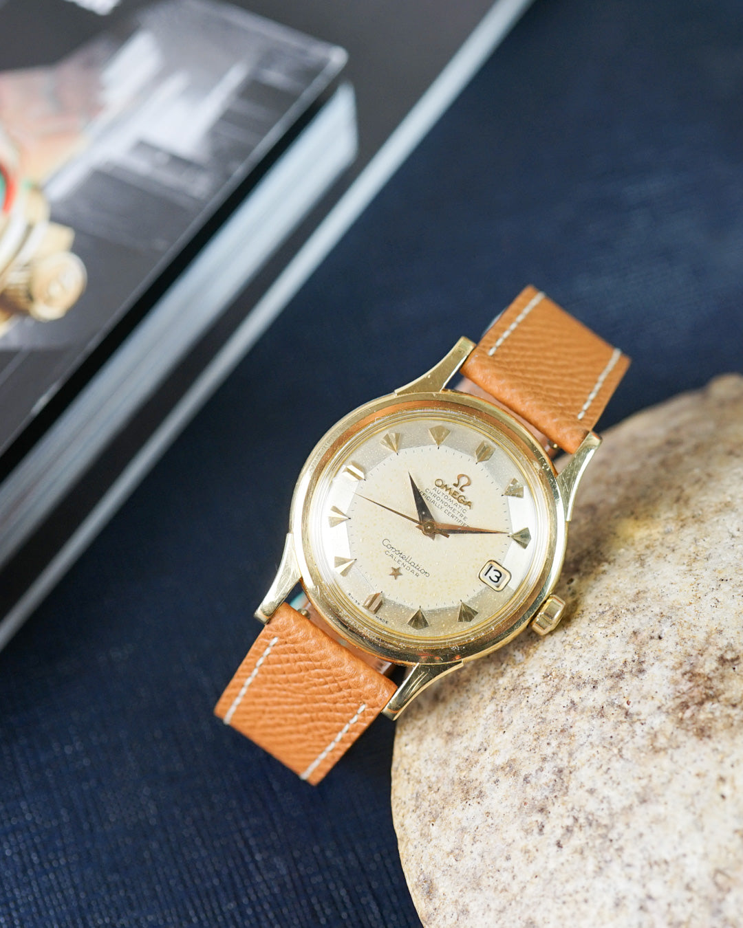Omega Constellation Calendar De Luxe in yellow gold
