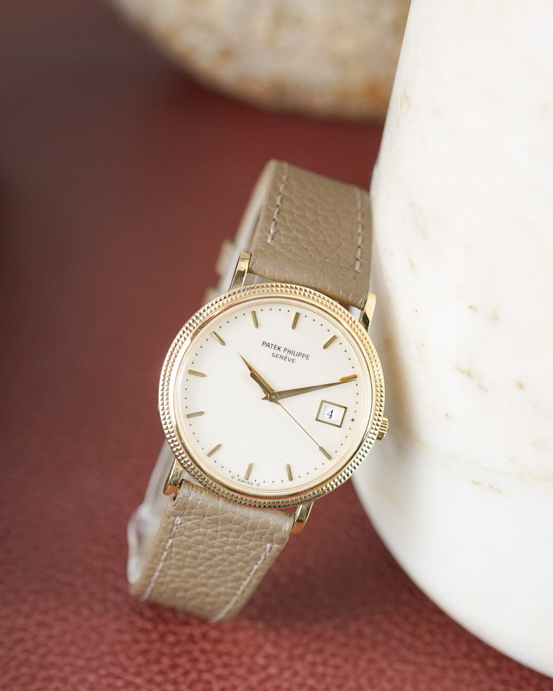 Patek Philippe Calatrava reference 3944 in yellow gold — cream dial