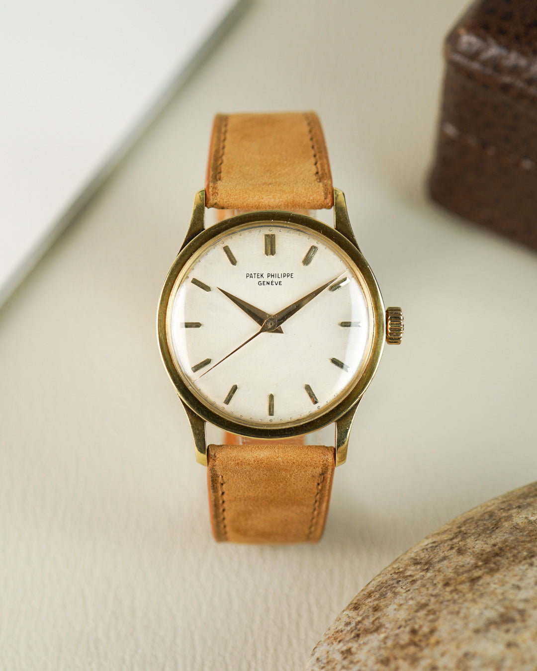 Patek Philippe Calatrava ref. 570 in yellow gold