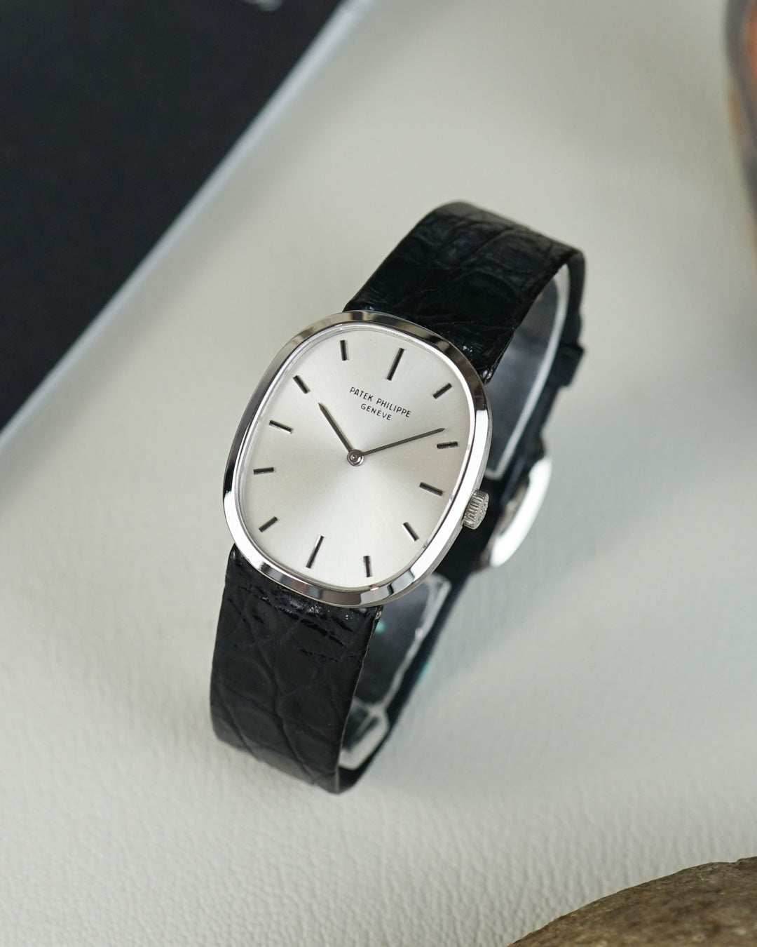 Patek Philippe Golden Ellipse ref. 3548 in 18k White Gold