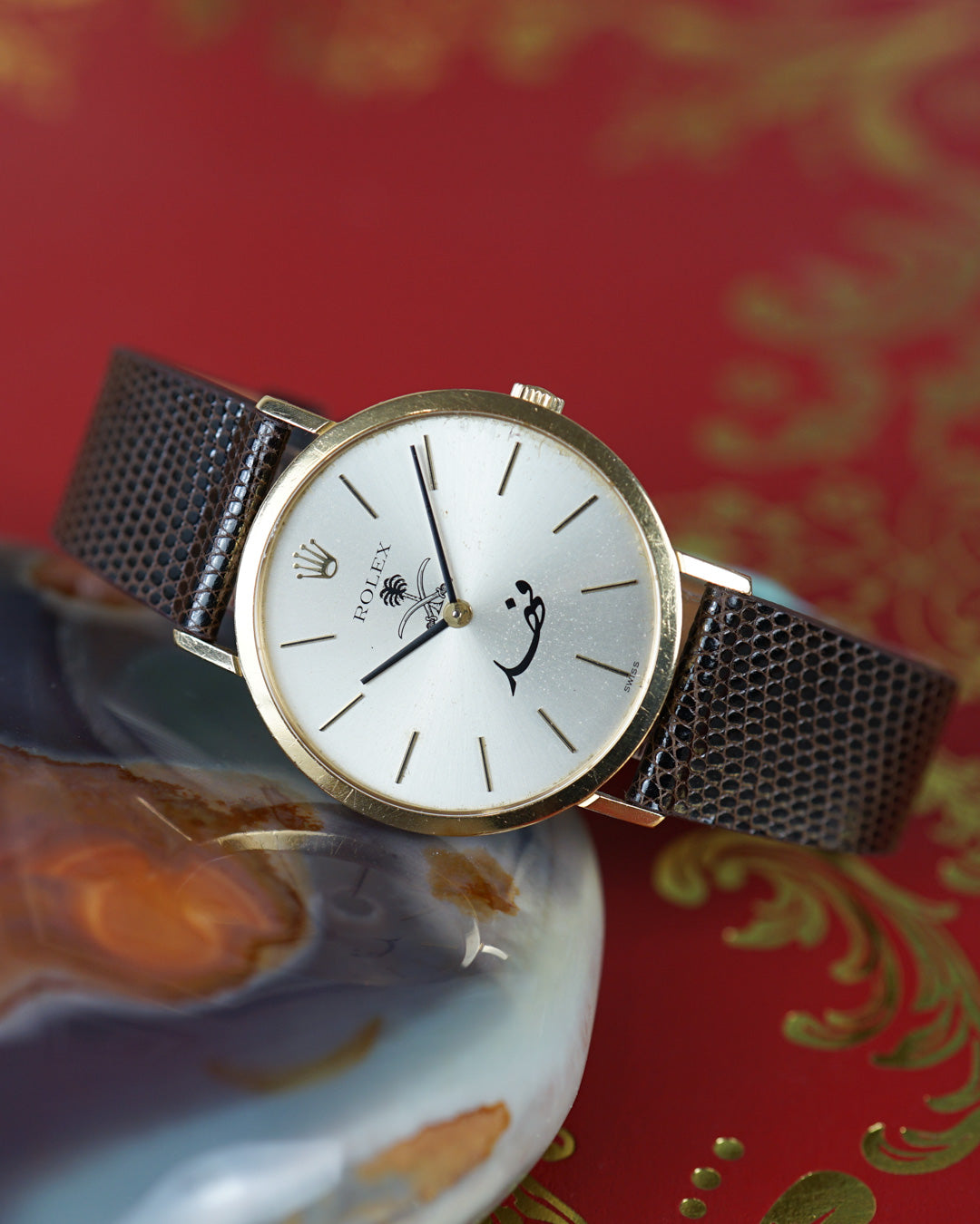 Rolex Cellini ref. 4112 with Arabic dial in 18k Gold