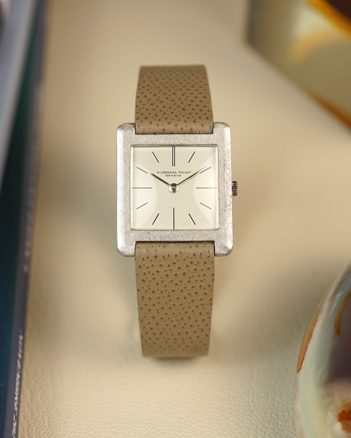 Audemars Piguet Tank in white gold, florentine finish