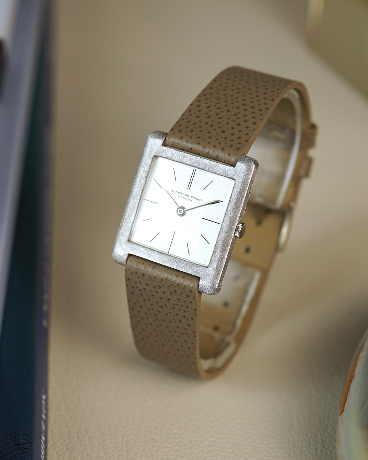 Audemars Piguet Tank in white gold, florentine finish