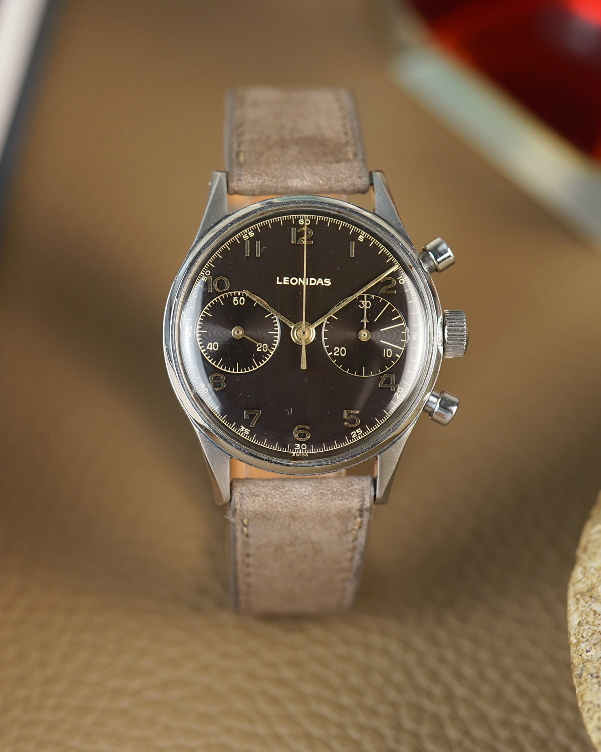 Leonidas chronograph, black gilt dial