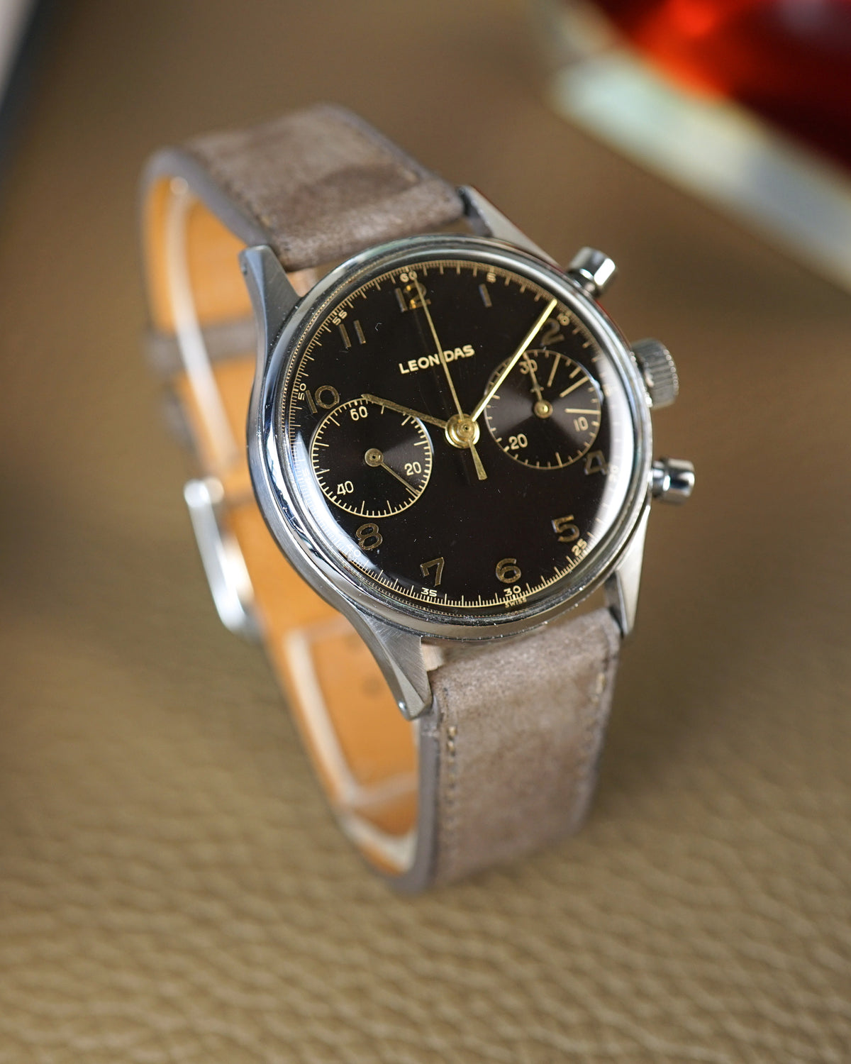 Leonidas chronograph, black gilt dial