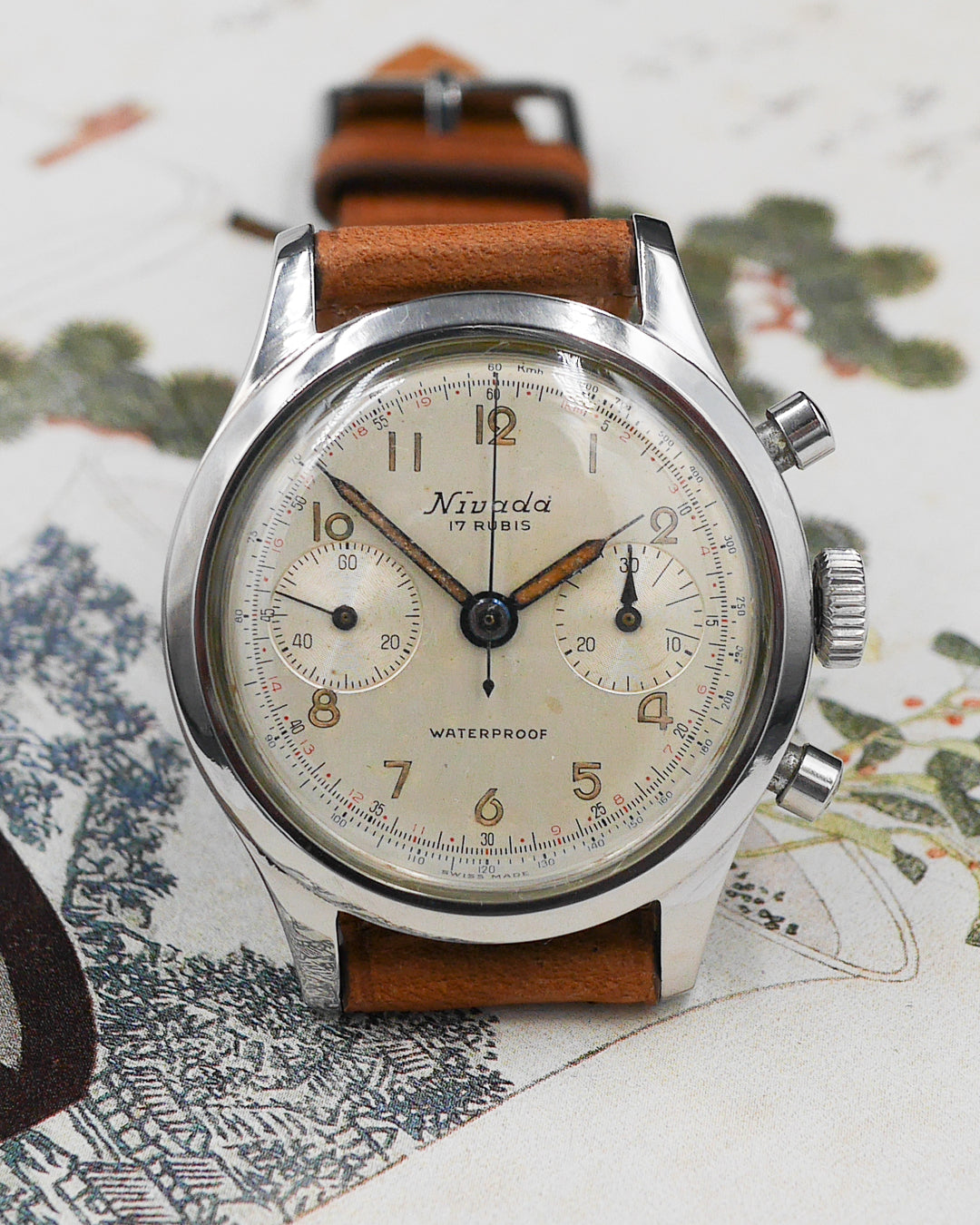 1940s Nivada clamshell case chronograph