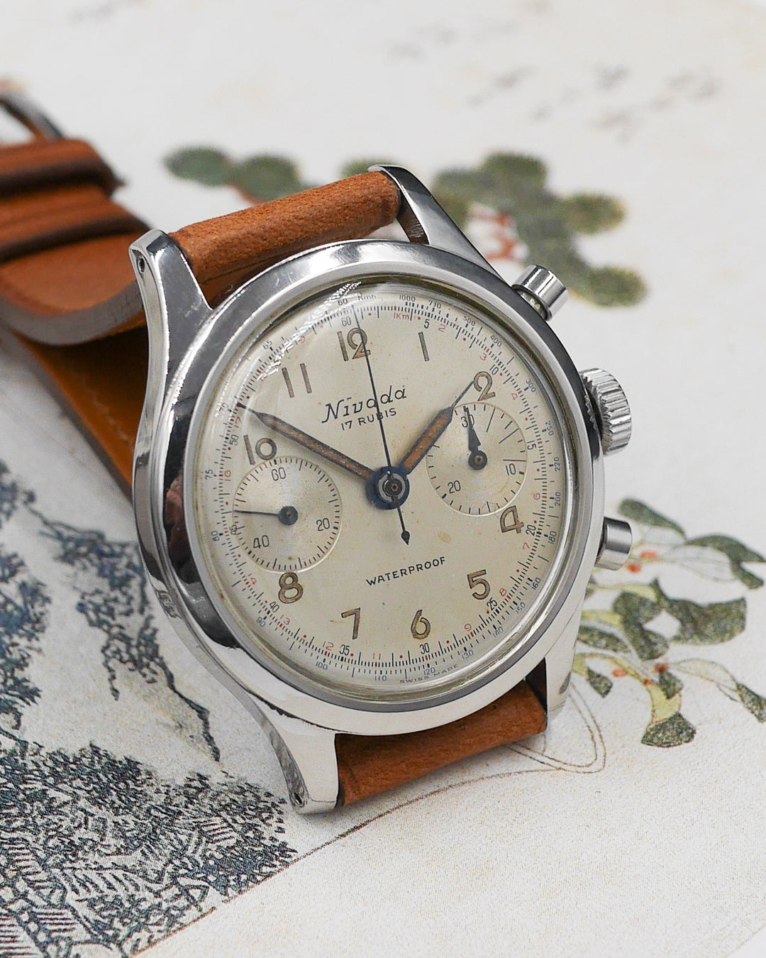 1940s Nivada clamshell case chronograph
