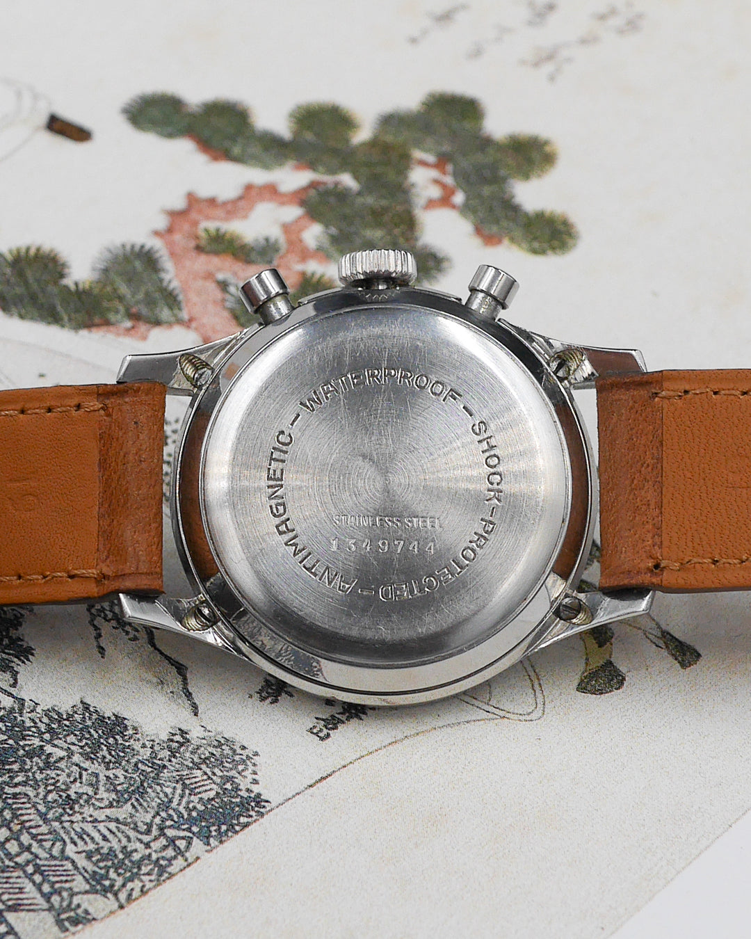 1940s Nivada clamshell case chronograph