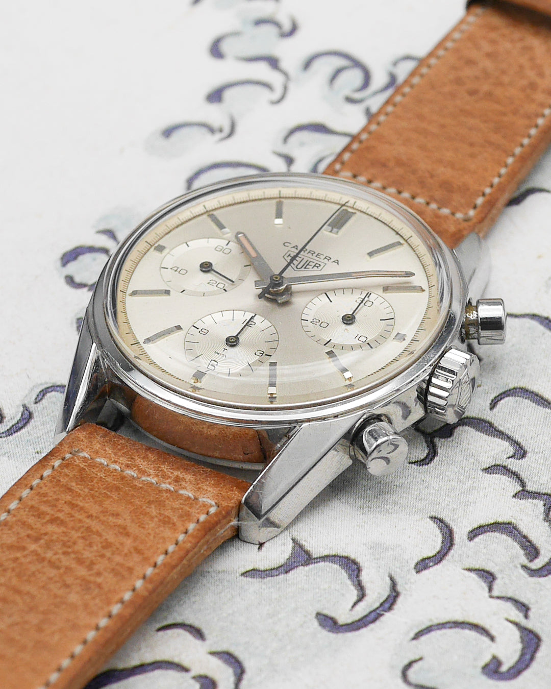 Heuer Carrera 2447S 1st execution with silver sunburst dial