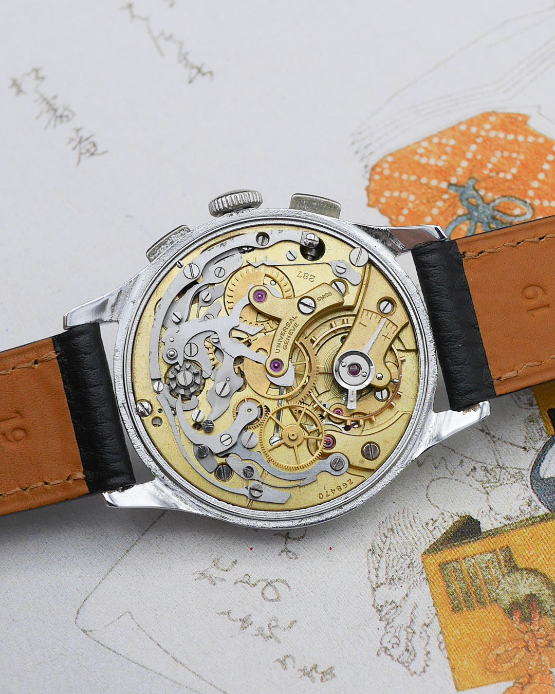 1940s Universal Geneve oversized Compax chronograph