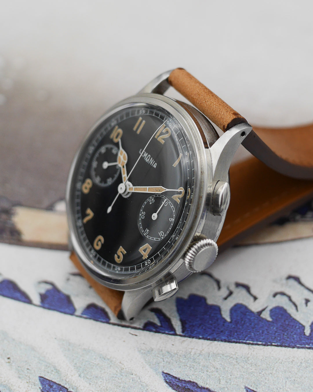1940s Lemania chronograph 15TL step case