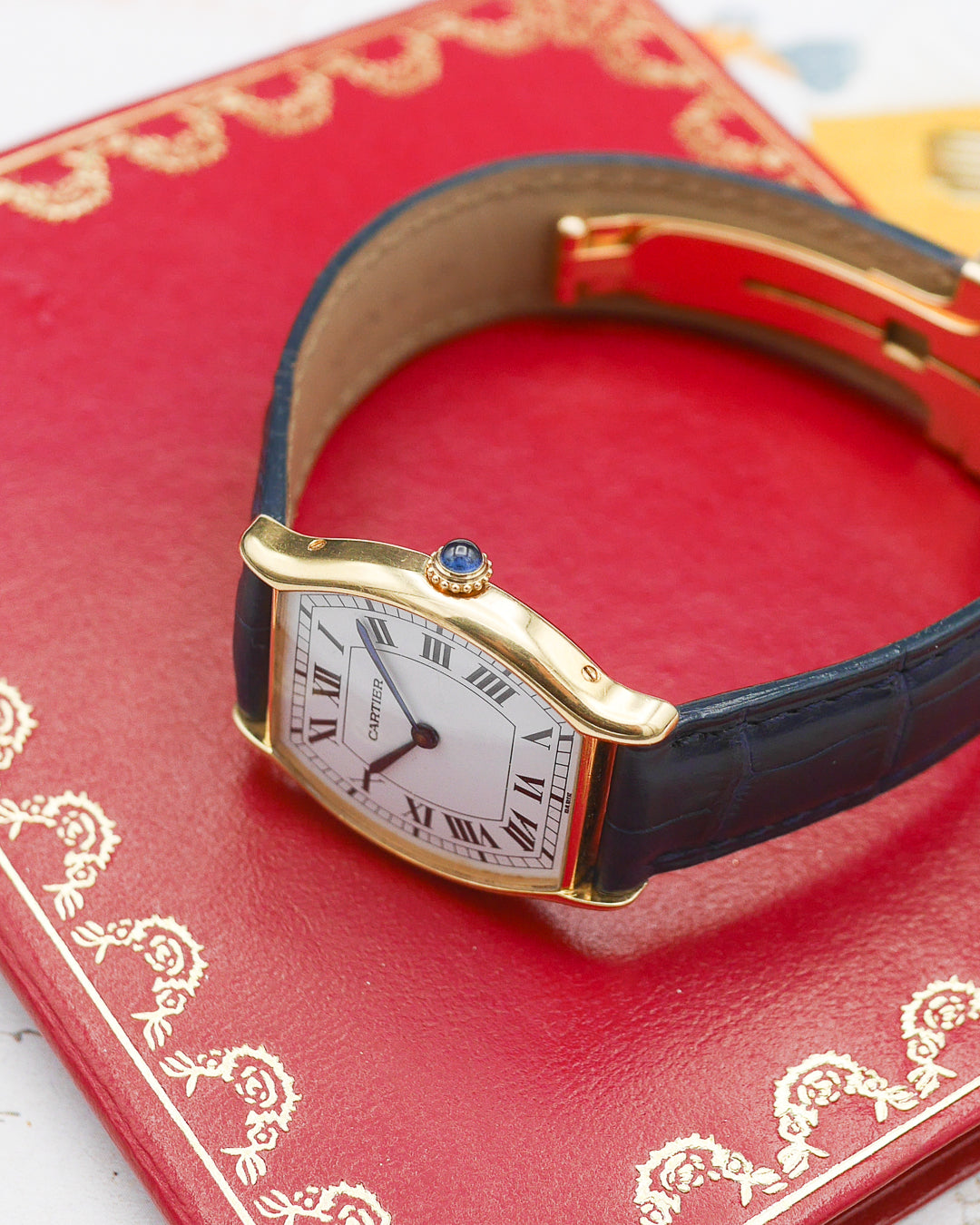 1985 Cartier Tortue in 18kt yellow gold with papers