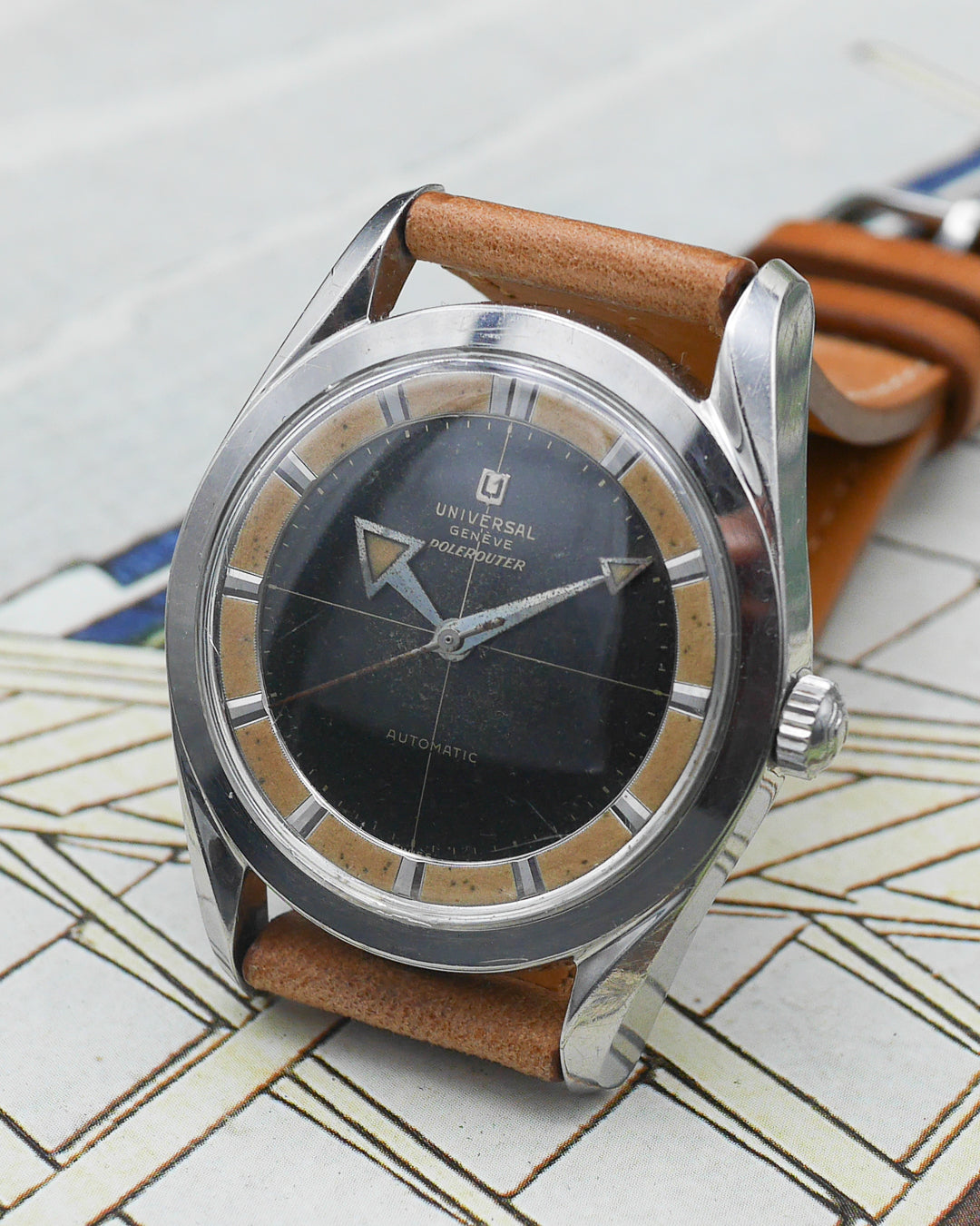 1950s Universal Geneve Polerouter H20217-8 broad arrow