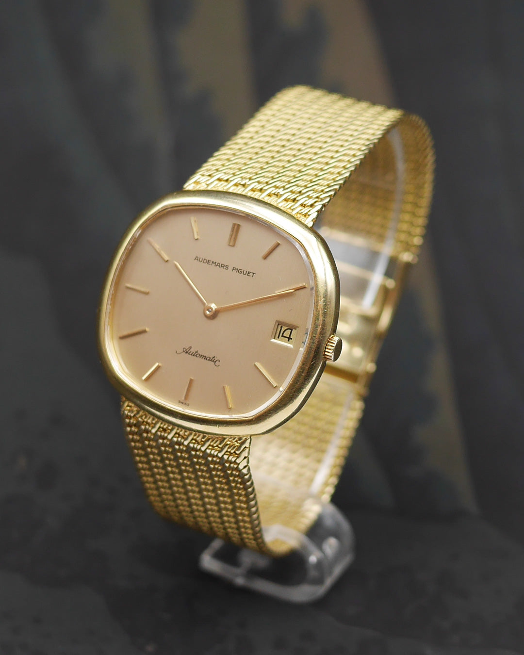1970s Audemars Piguet yellow gold "TV" cal. 2120