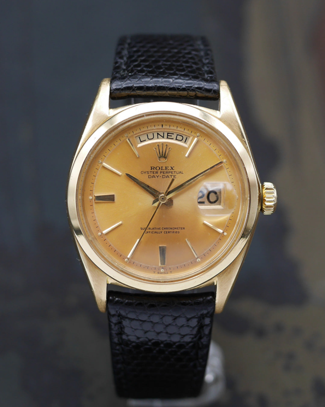 Rolex Day-date 1802 "Honey dial" in 18kt yellow gold