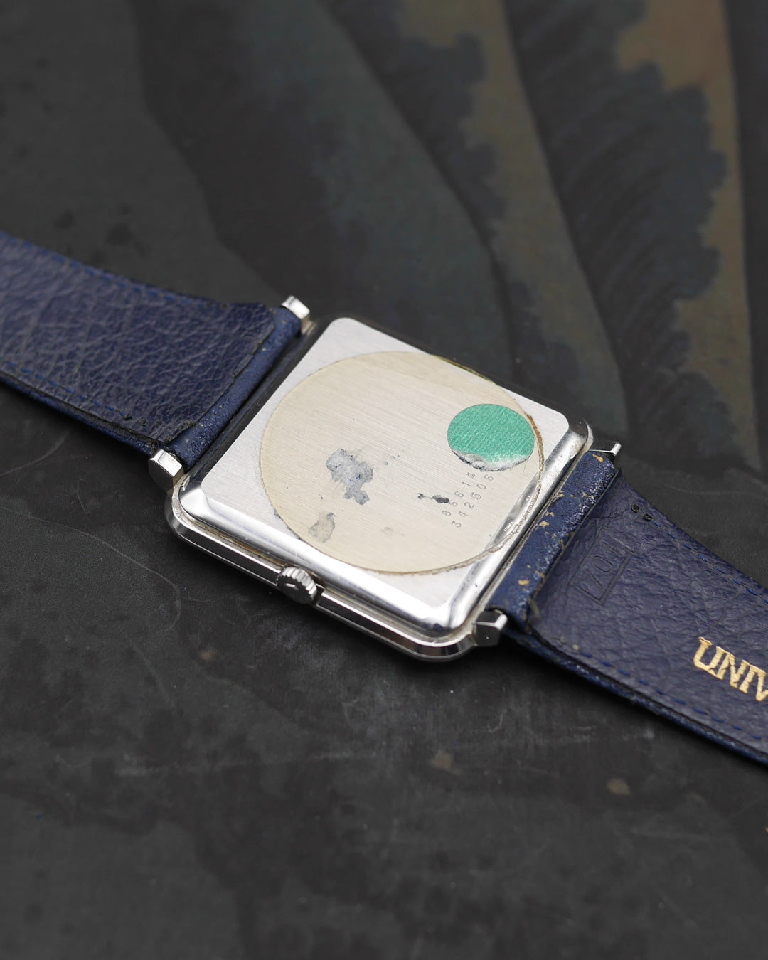 1970s Universal Geneve White Shadow Automatic Ultra Slim MINT