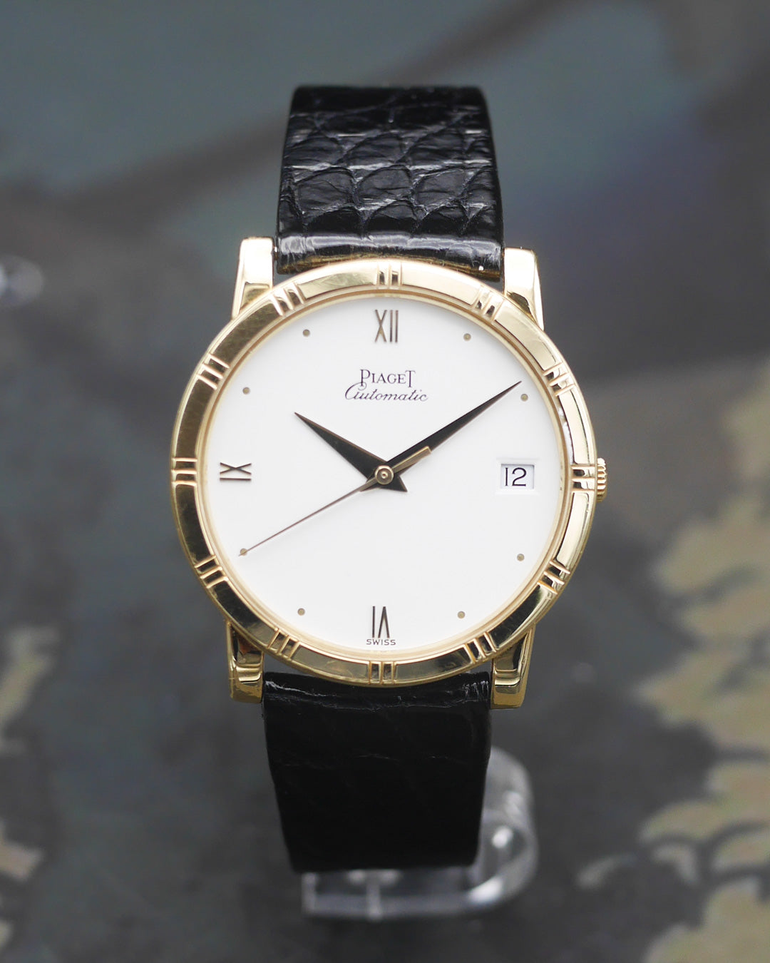1990's Piaget Dancer ref.15923 in 18k Yellow gold with its original strap