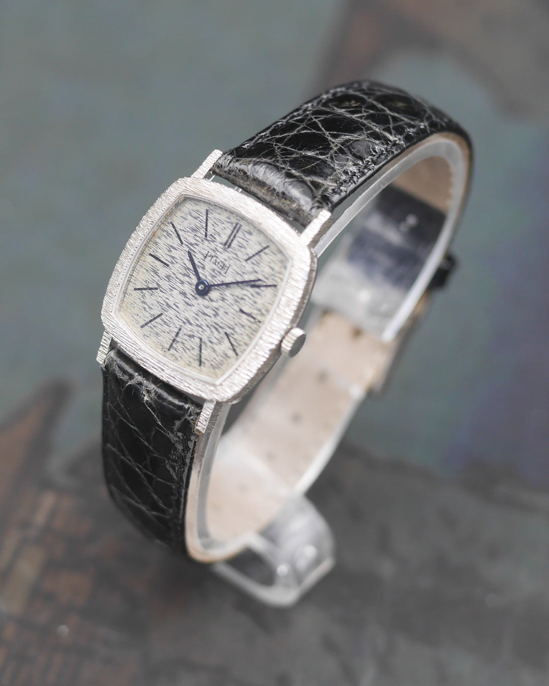 1970's Piaget tradition in 18k white gold with "Palace" decor
