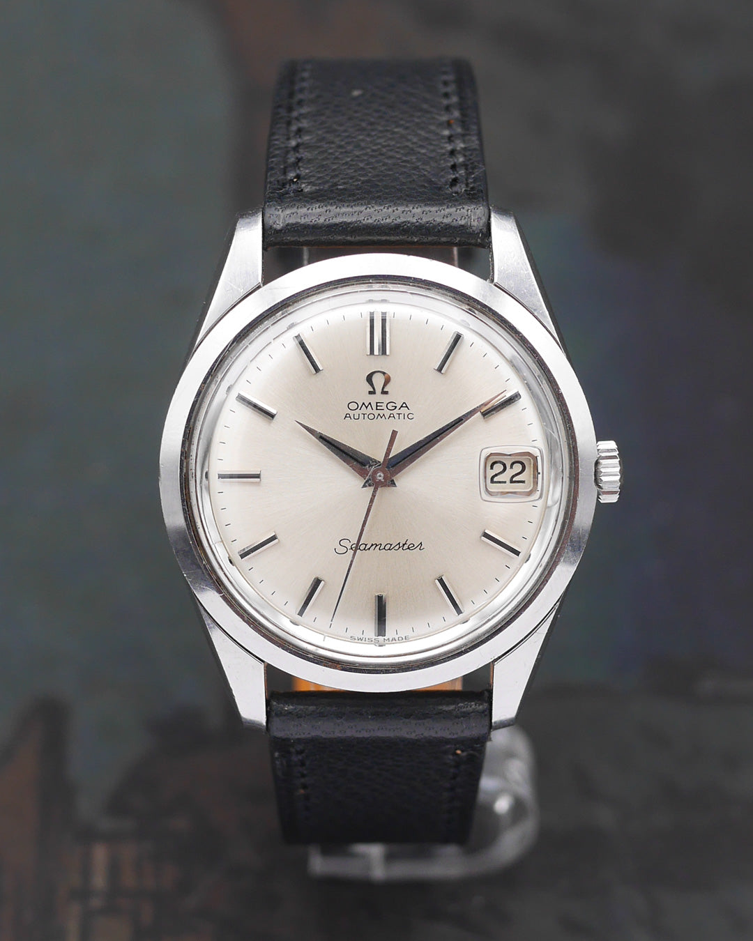 1960s-omega-seamaster-166-010-dial-with-onyx-markers