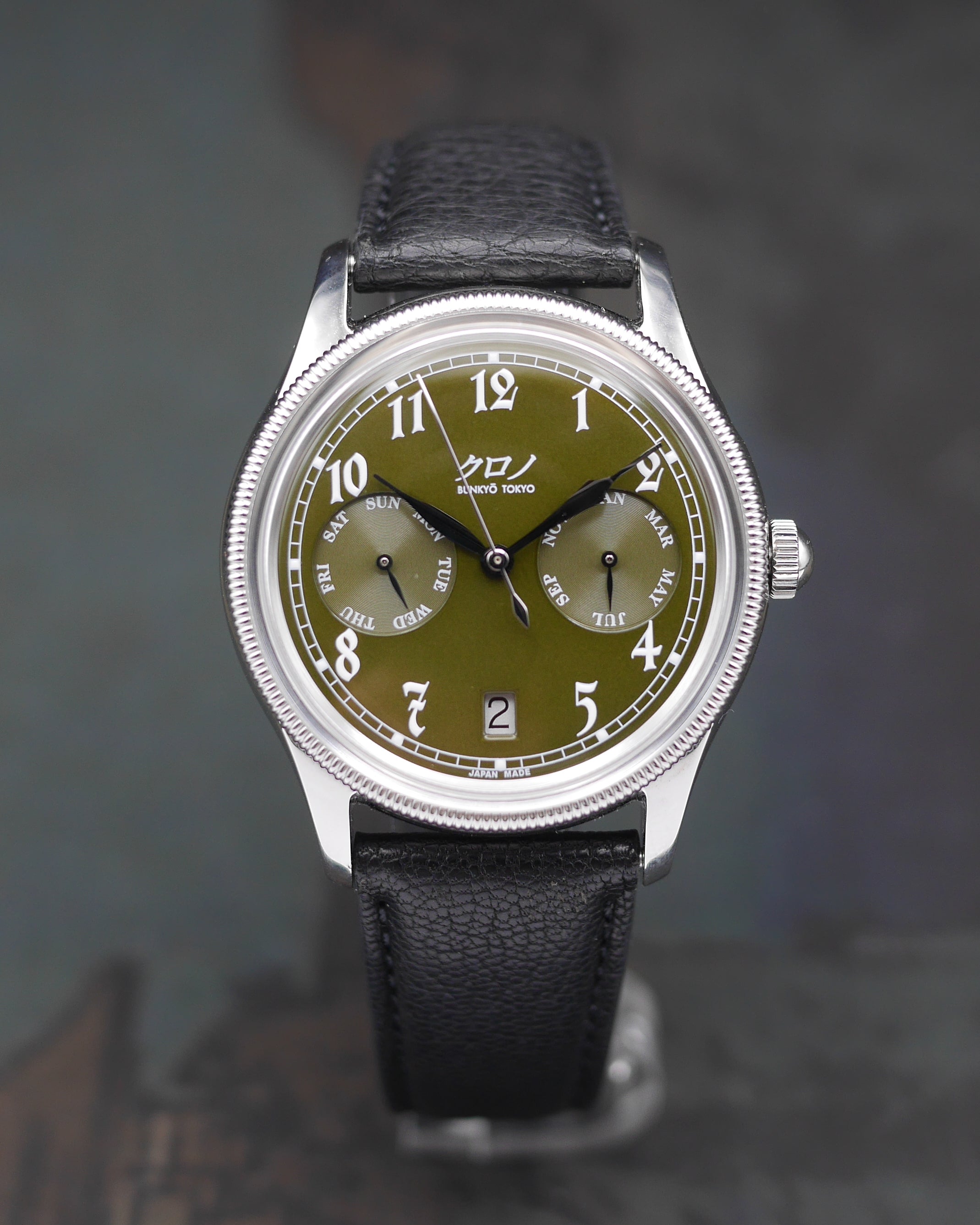 2022 Kurono Tokyo Calendrier "Type I" in khaki dial - Full set