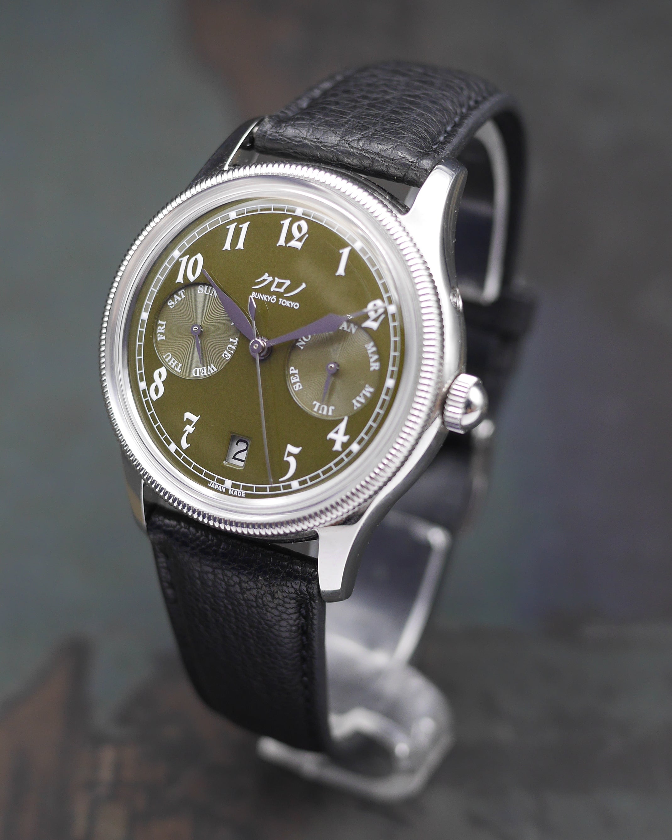2022 Kurono Tokyo Calendrier "Type I" in khaki dial - Full set
