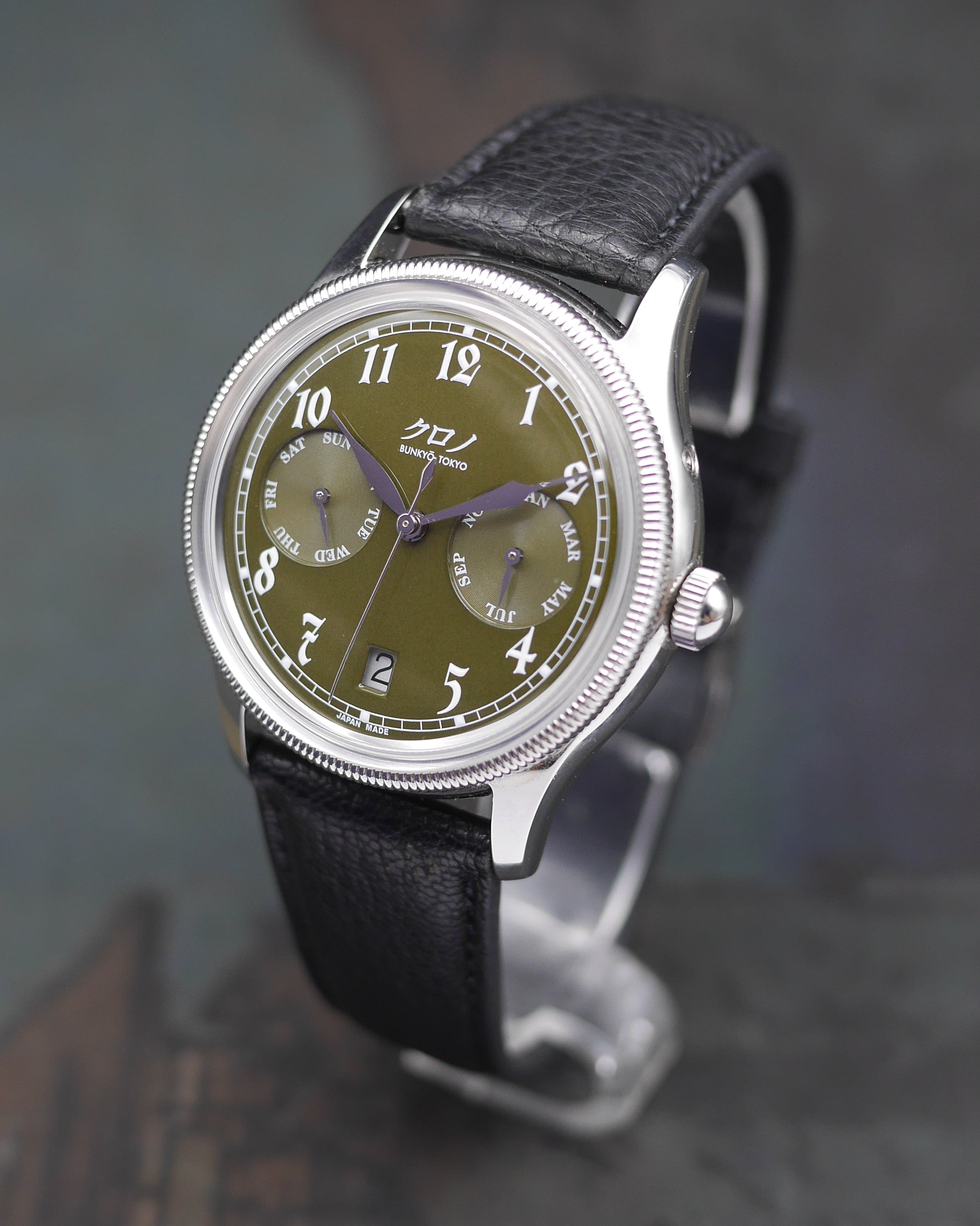 2022 Kurono Tokyo Calendrier "Type I" in khaki dial - Full set