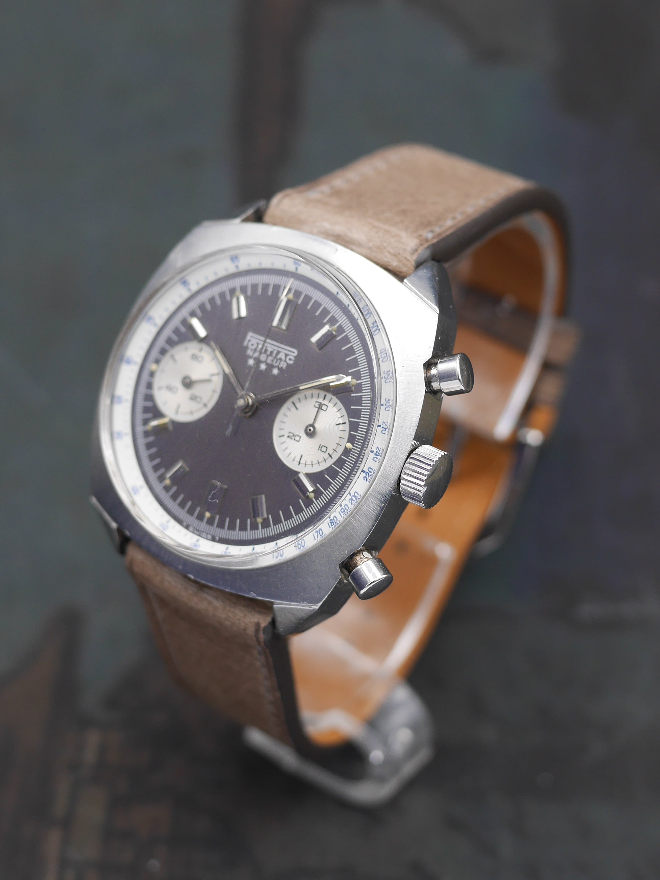 1970s Pontiac Nageur chronograph